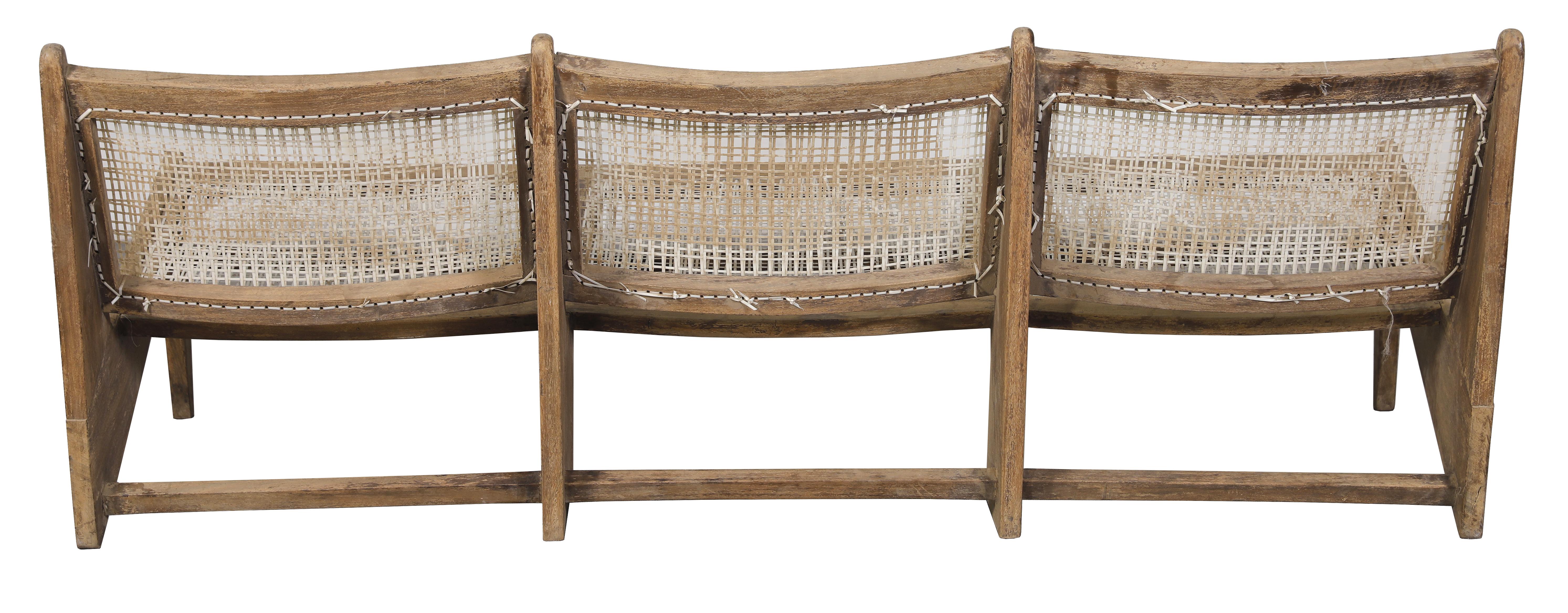 Dreisitzige Känguru-Lounge PJ-SI-59-B für das Chandigarh-Projekt ca. 1955 (Moderne der Mitte des Jahrhunderts) im Angebot