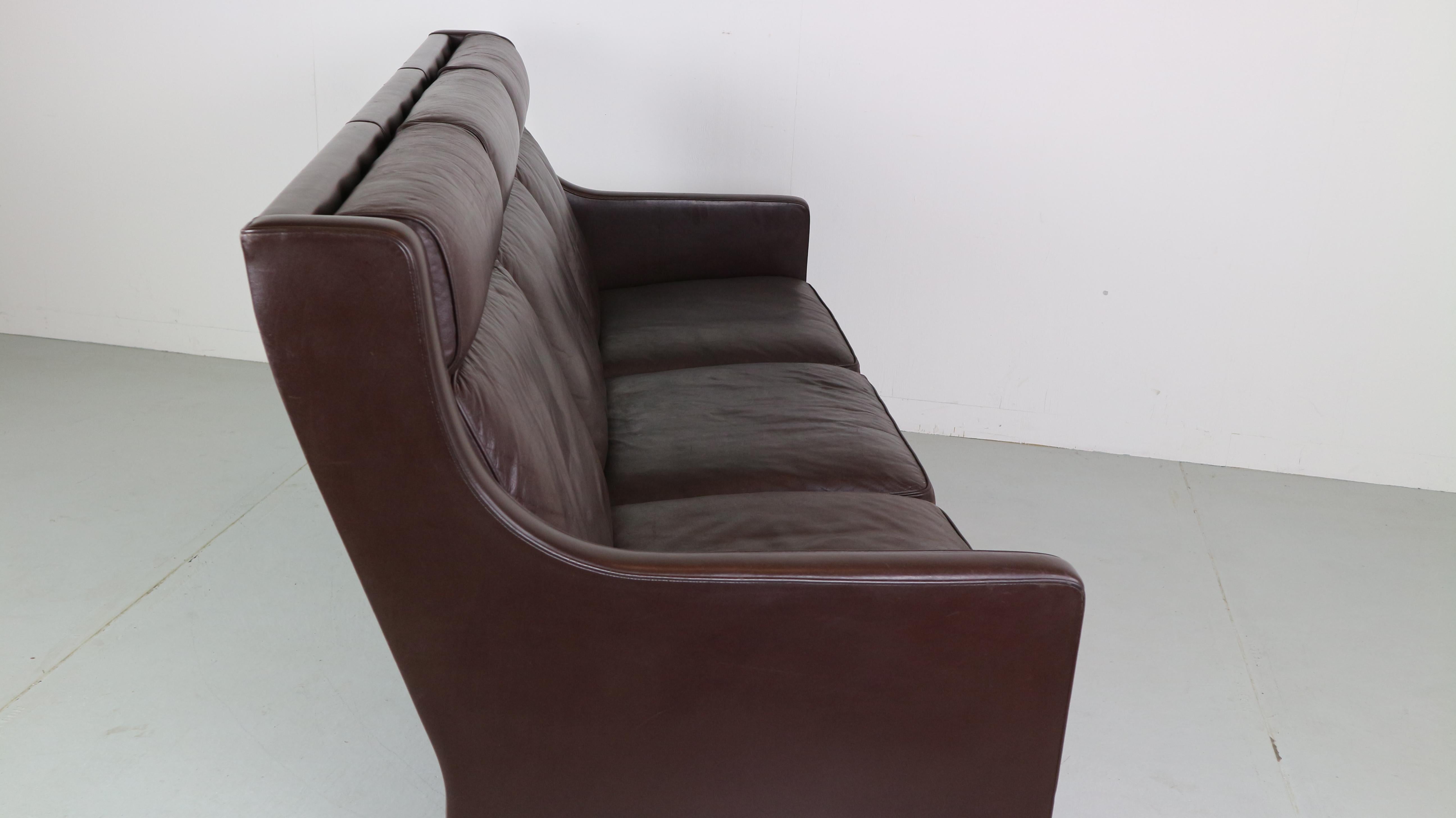Three-Seat Leather Sofa 2433 by Børge Mogensen for Fredericia Furniture 4