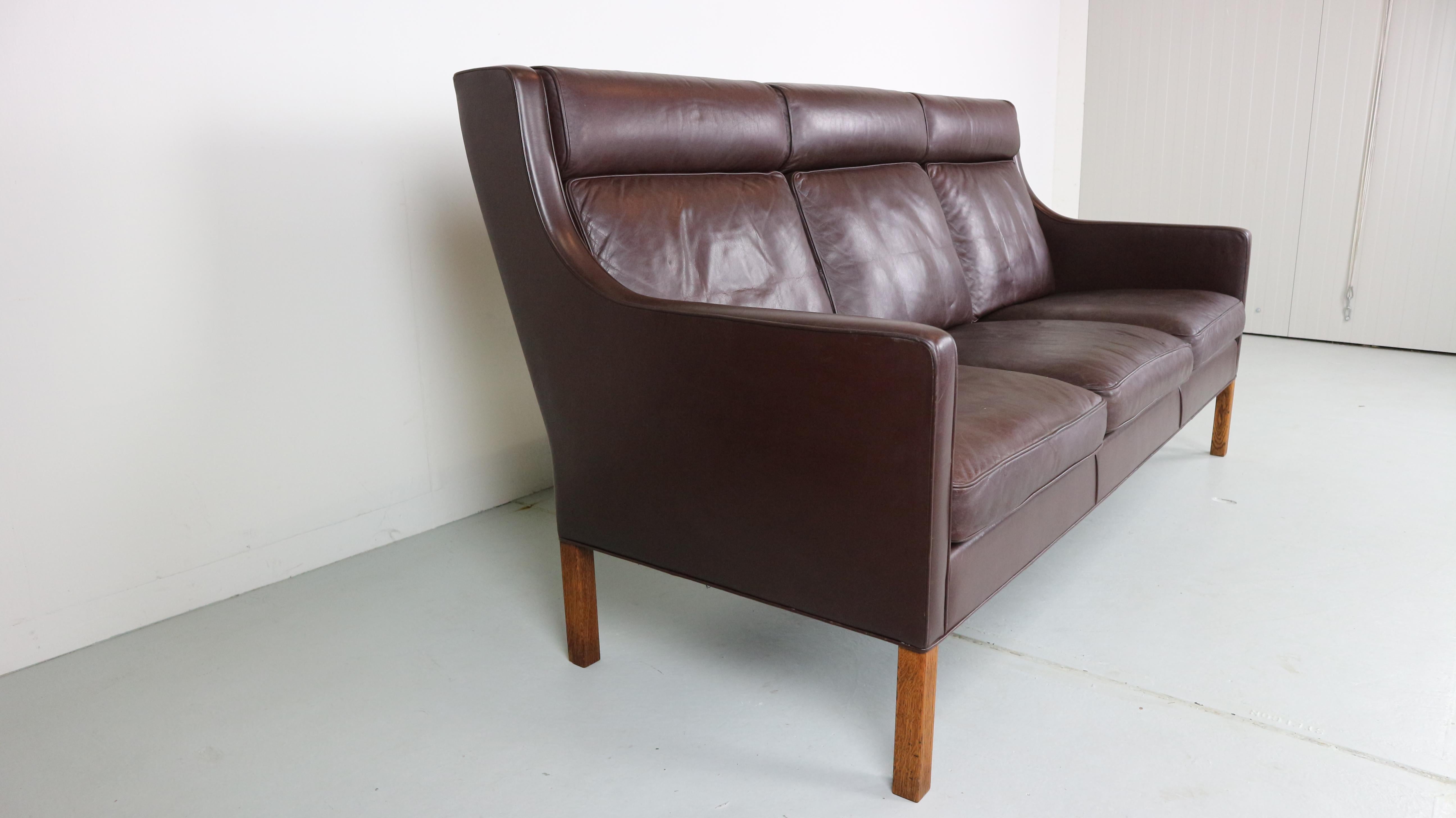 Danish Three-Seat Leather Sofa 2433 by Børge Mogensen for Fredericia Furniture