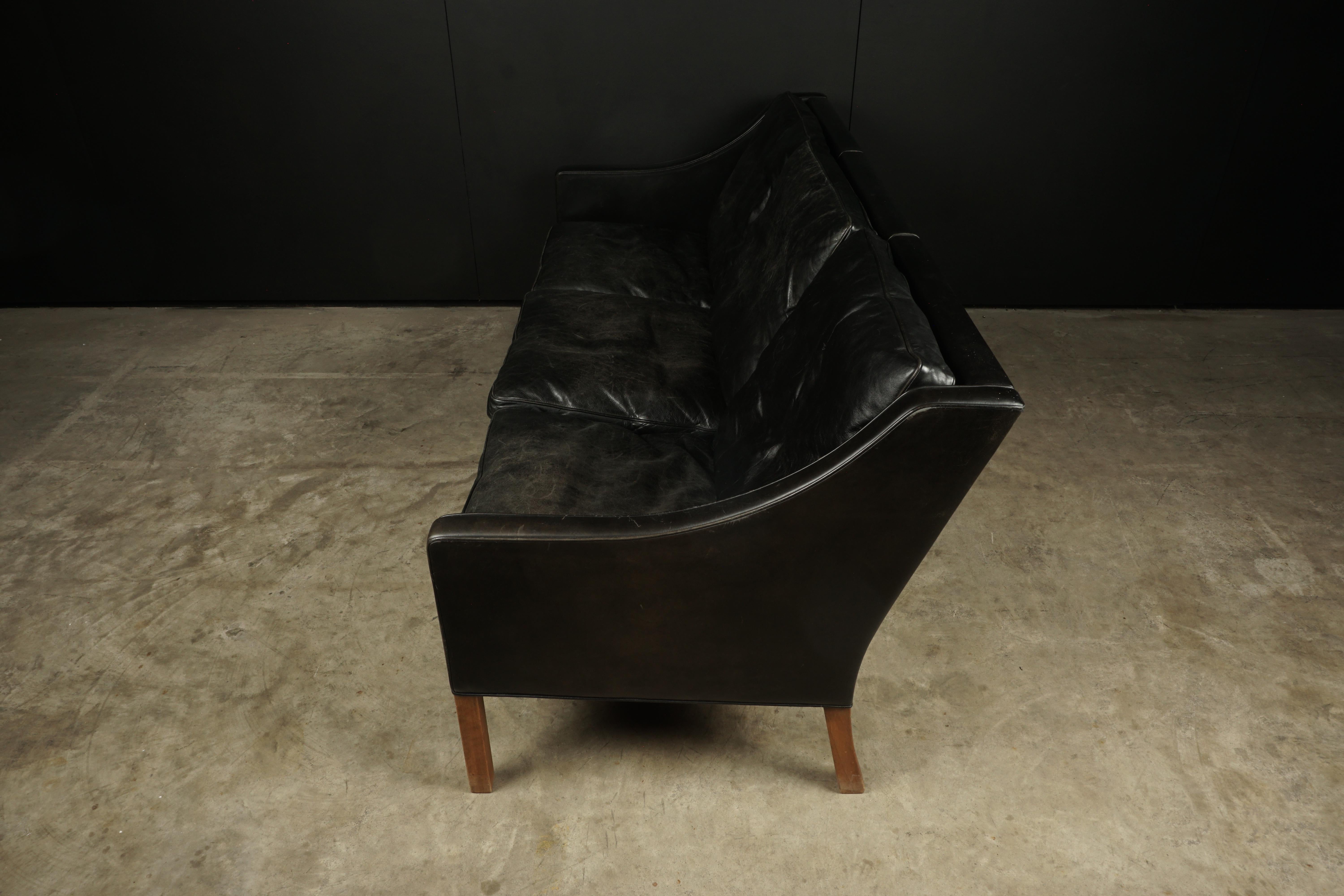 Three-Seat Sofa Designed by Borge Mogensen, Model 2209 In Good Condition In Nashville, TN