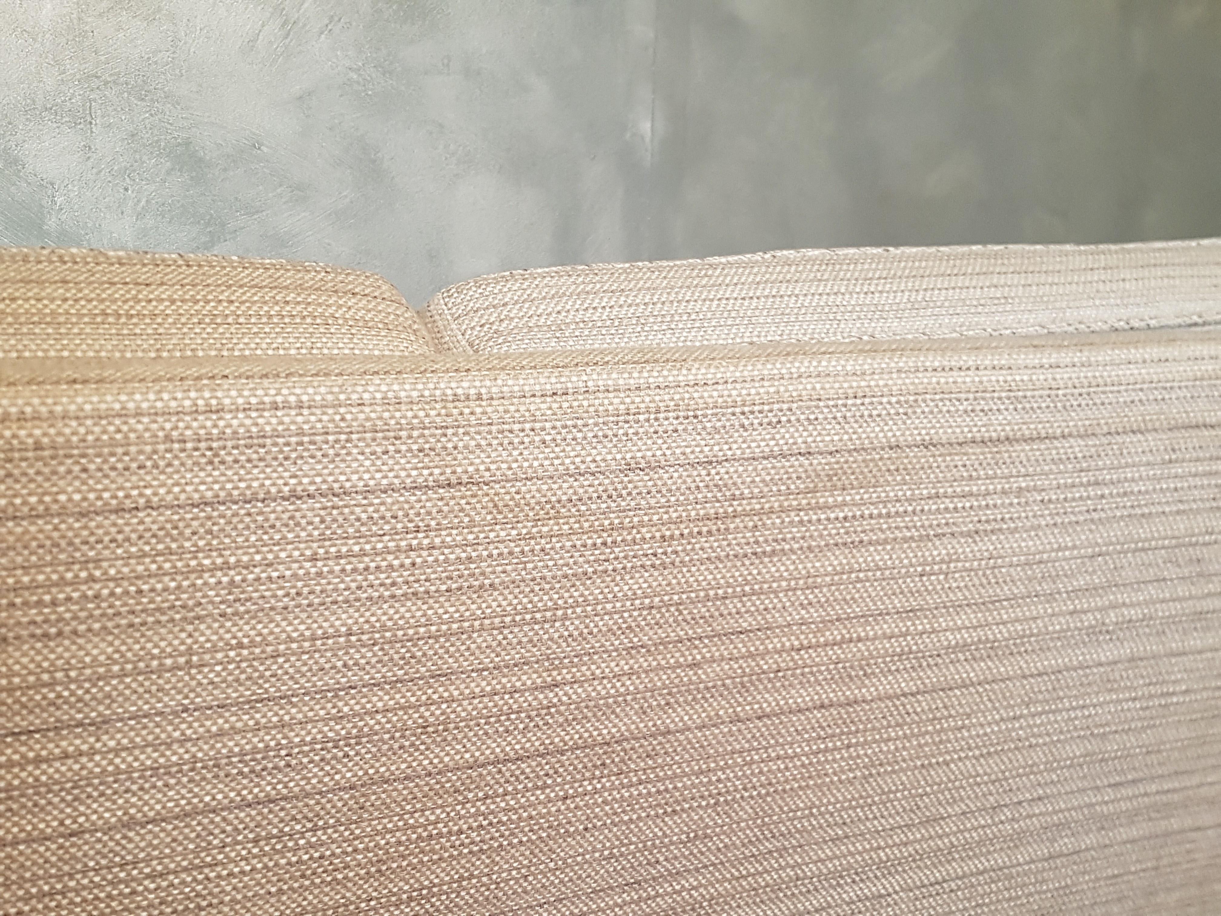 Three-Seat Sofa from DUX For Sale 2