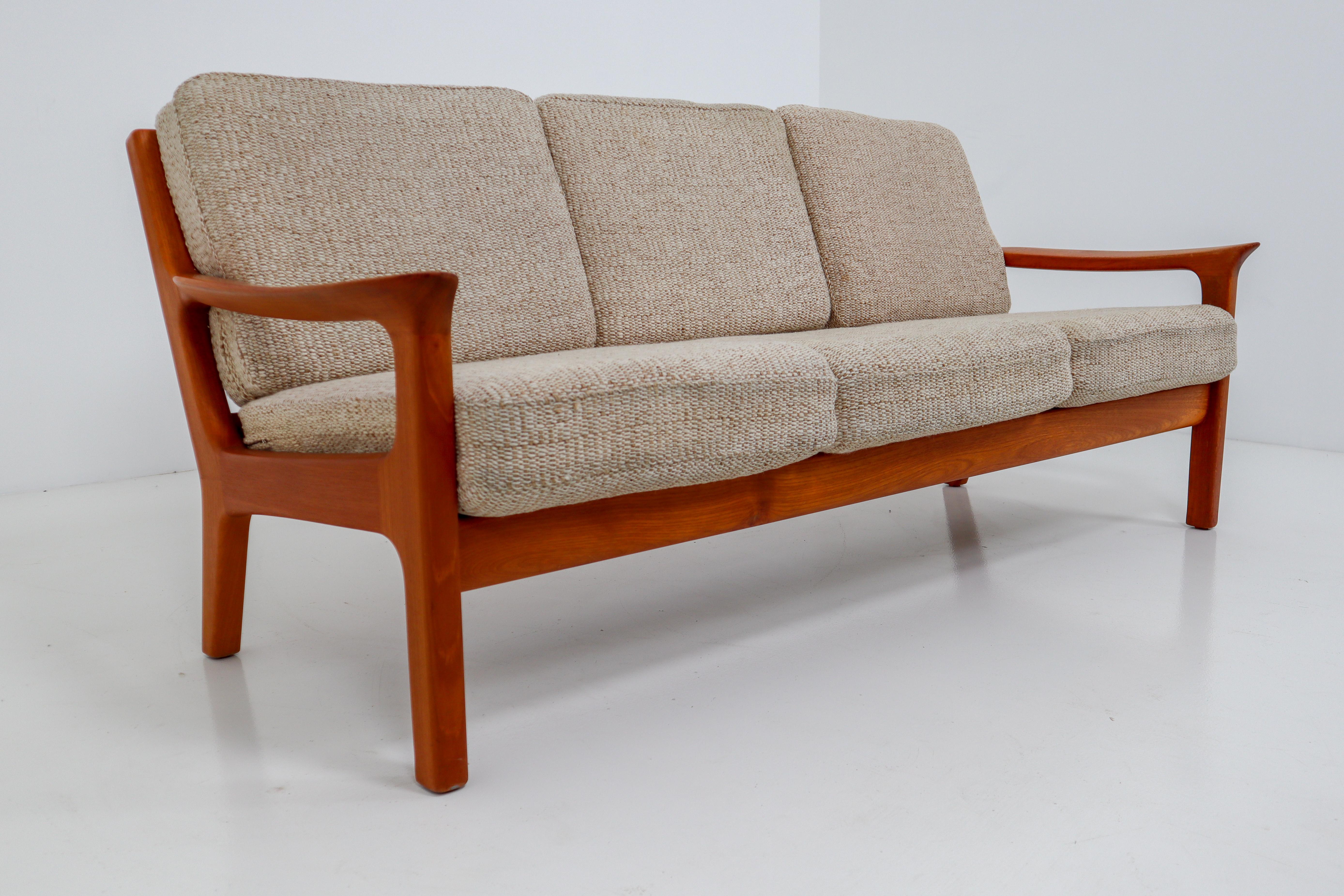 Scandinavian Modern Three-Seat Sofa in Teak by Juul Kristensen and Glostrup Furniture, 1960s