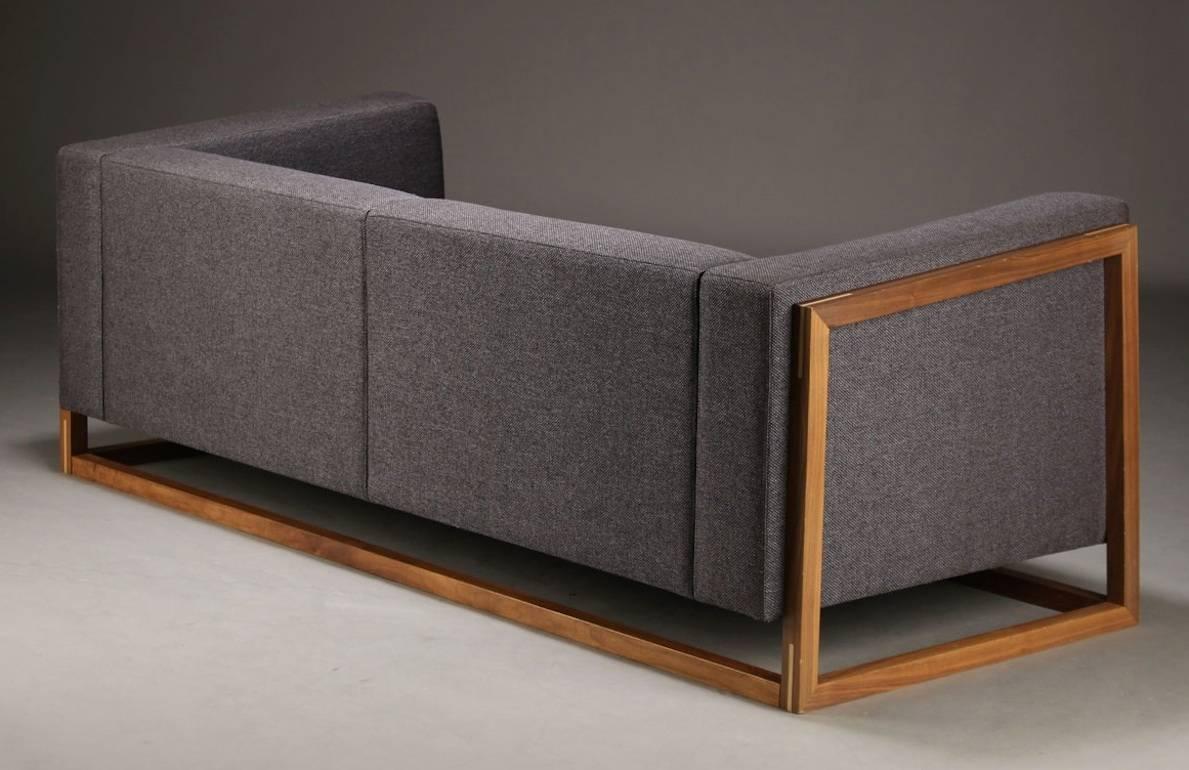 Modern Three-Seat Sofa with Solid Walnut Frame and Grey Upholstery 2
