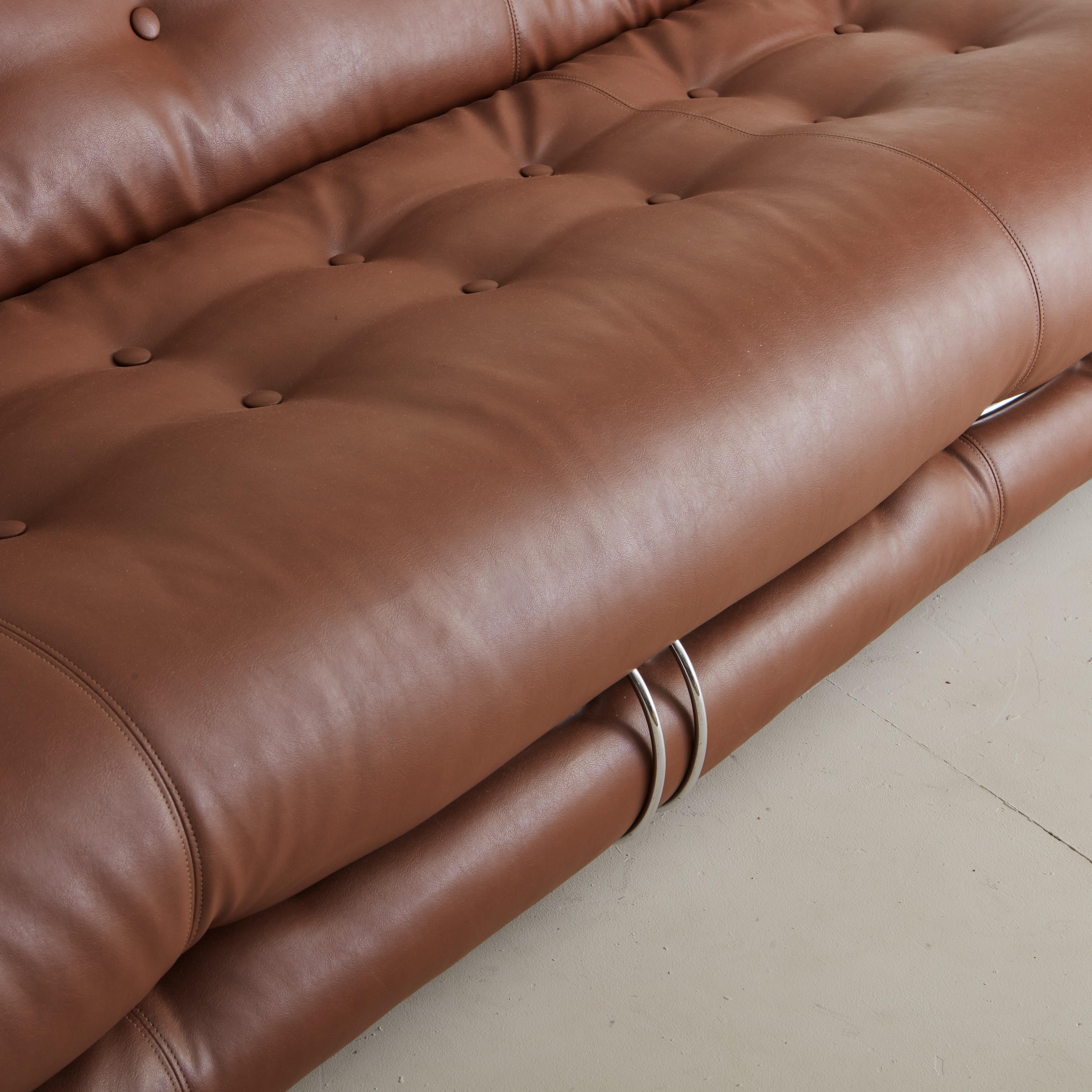 Three Seat Soriana Sofa by Afra and Tobia Scarpa for Cassina in Cognac Vinyl In Good Condition In Chicago, IL