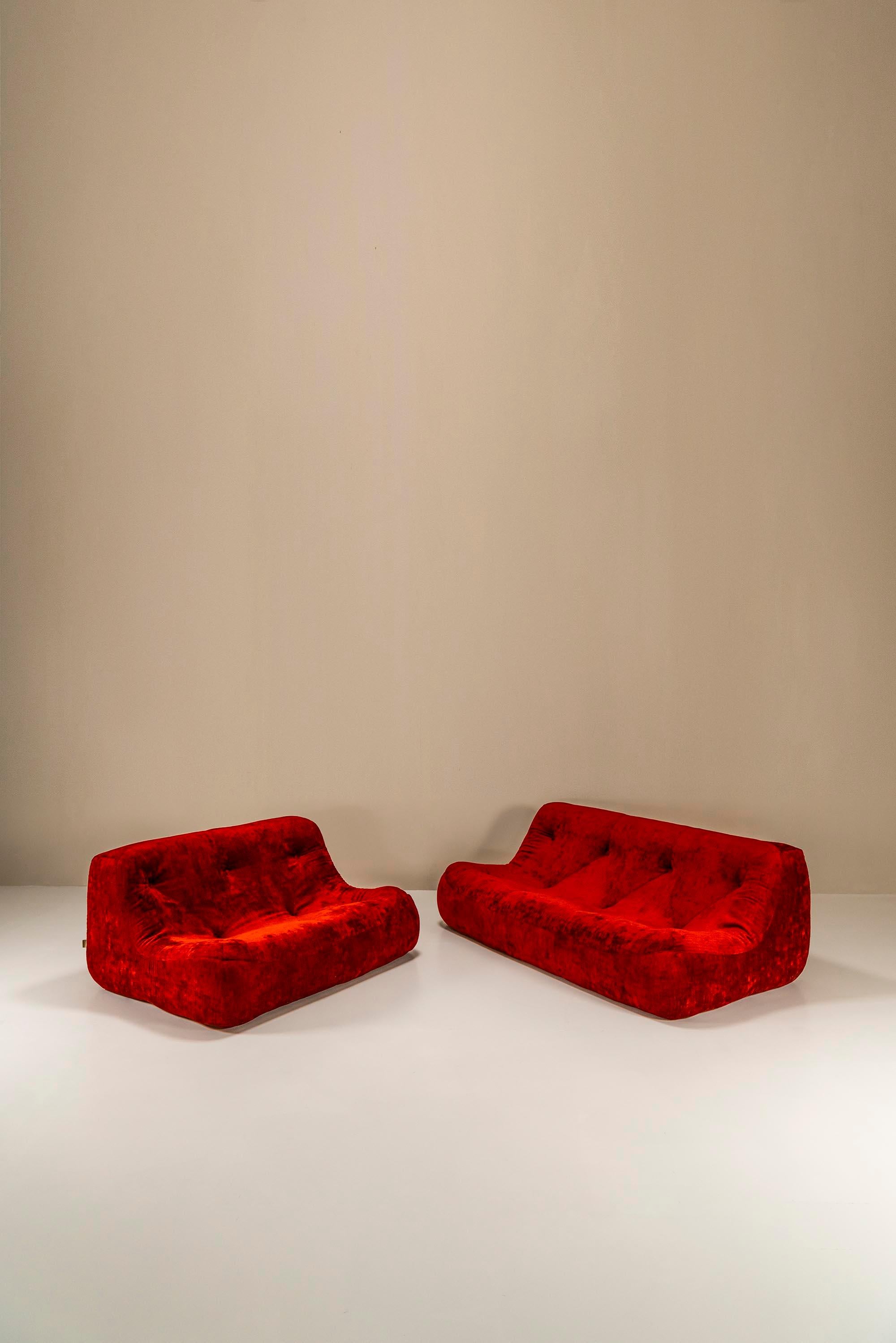 French Three-seater And Two-Seater Model 'Kali' By Michel Ducaroy For Ligne Roset For Sale