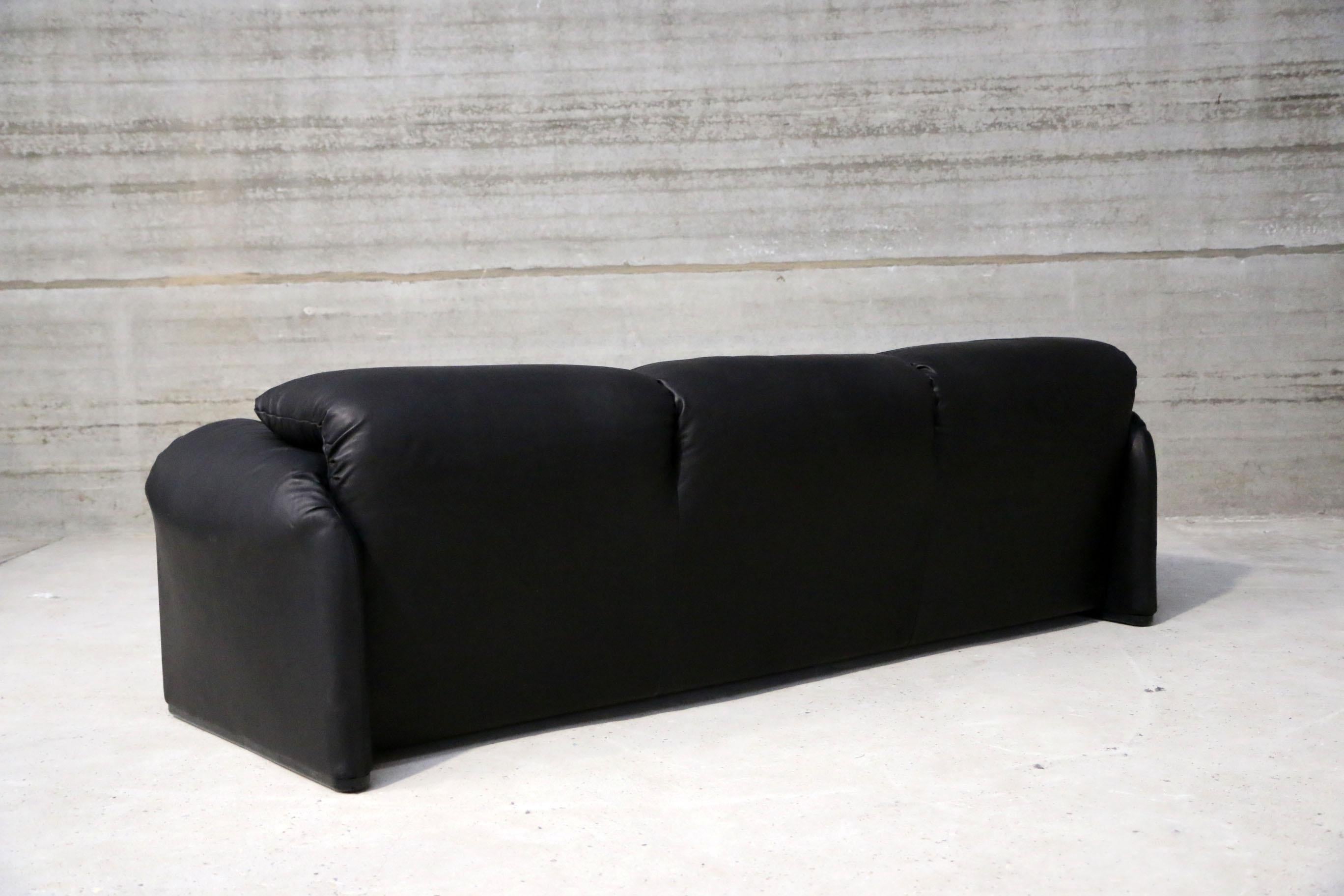 20th Century Three-Seat Black Leather Sofa 
