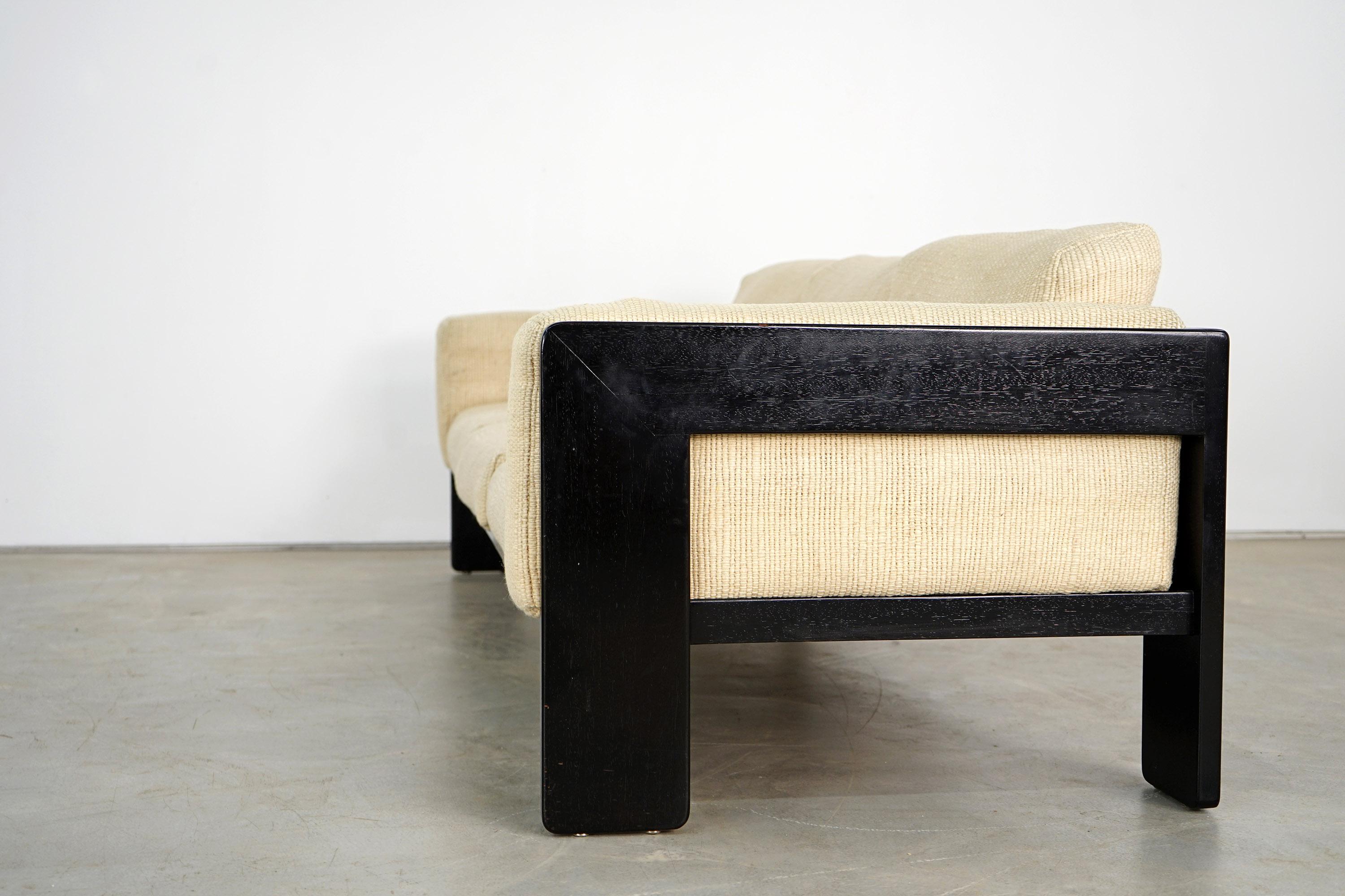Three-Seat Couch of the Bastiano Series, Afra & Tobia Scarpa for Knoll Int. 3