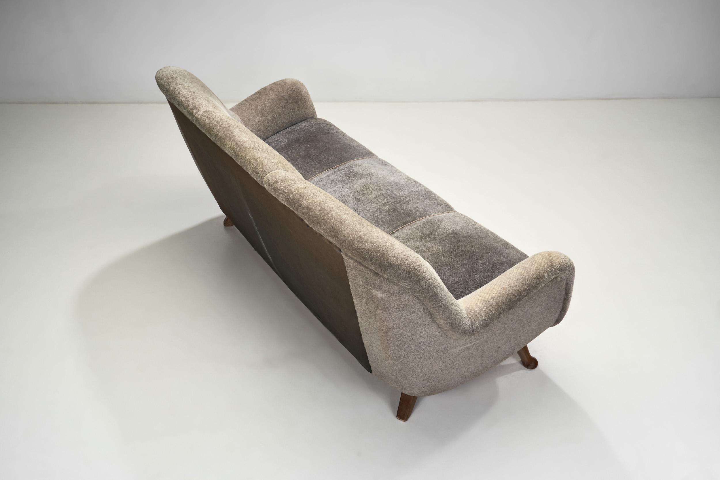 Upholstery Three-Seater Mid-Century Modern Sofa by Berga Möbler, Sweden 1940s