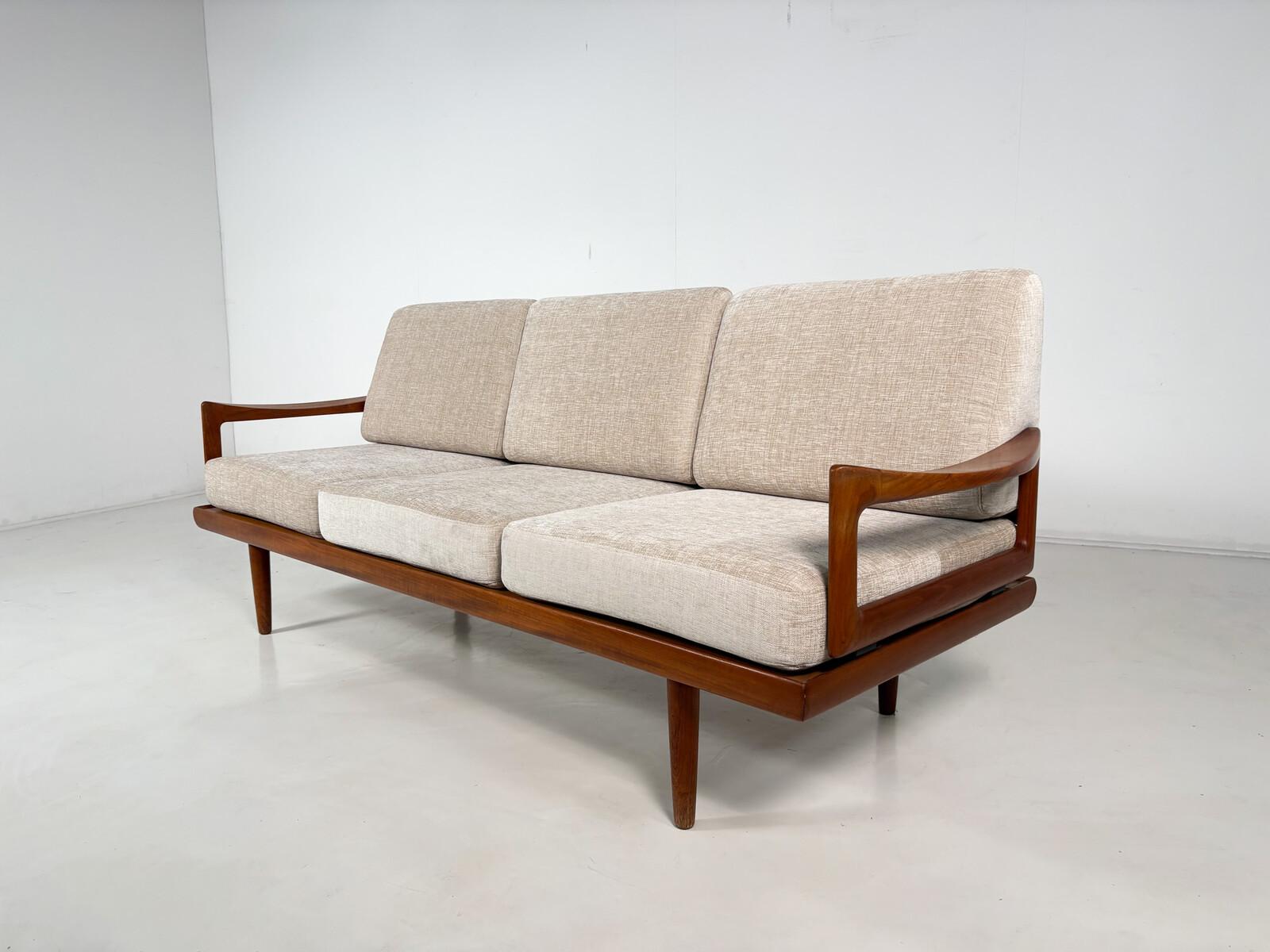 Mid-Century Modern Three-Seater Sofa by Tove & Edvard Kindt-Larsen, Denmark, 1960s For Sale
