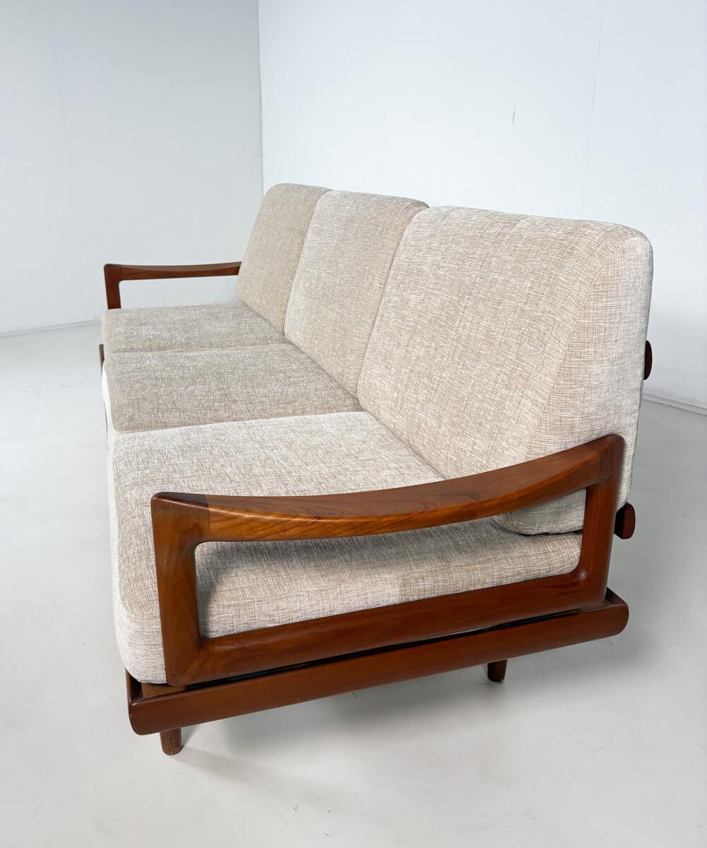 Three-Seater Sofa by Tove & Edvard Kindt-Larsen, Denmark, 1960s In Good Condition For Sale In Brussels, BE