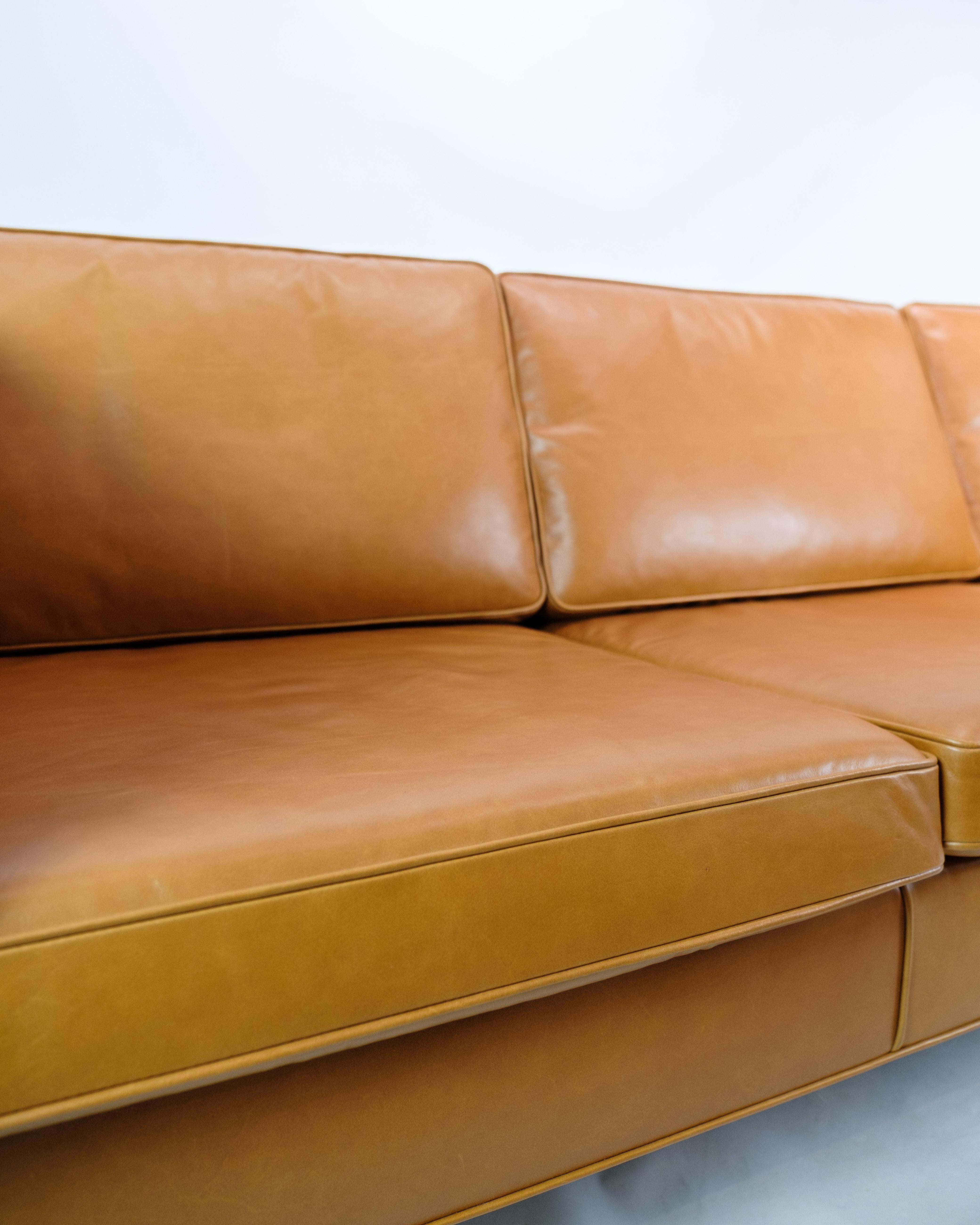 Dreisitziges Sofa aus cognacfarbenem Leder, Modell 2333 von Børge Mogensen aus den 1960er Jahren im Angebot 8