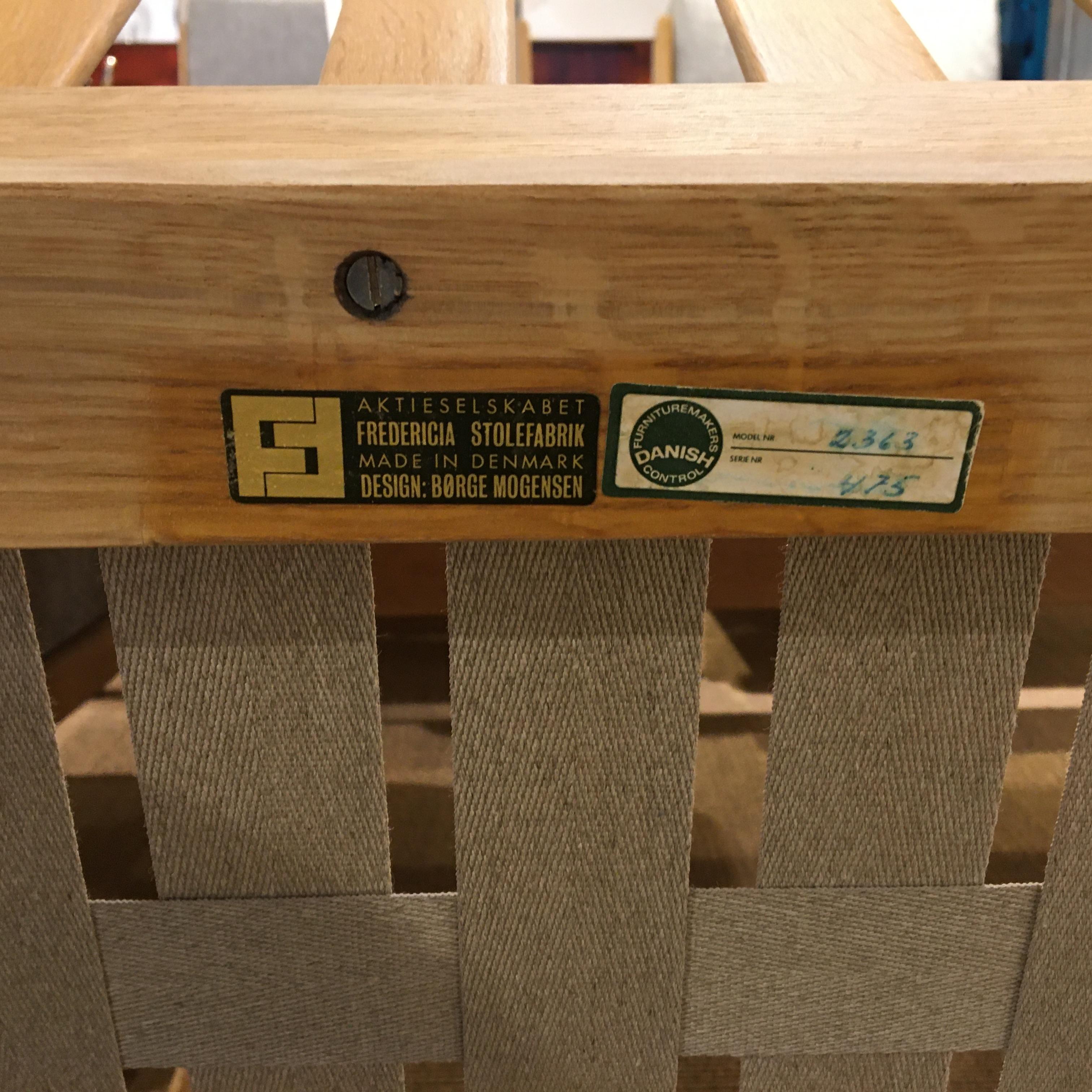 Three-Seat Sofa in Solid Oak Model 2363, Designed by Børge Mogensen 11