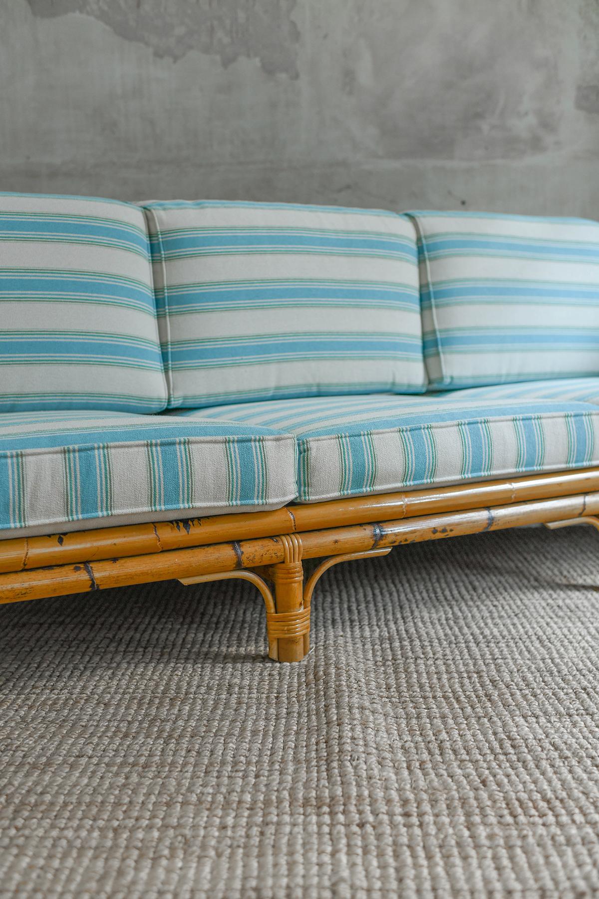 Three-seater sofa – Ming series, designer Colin Morrow for Vivai del Sud, 1980s For Sale 1