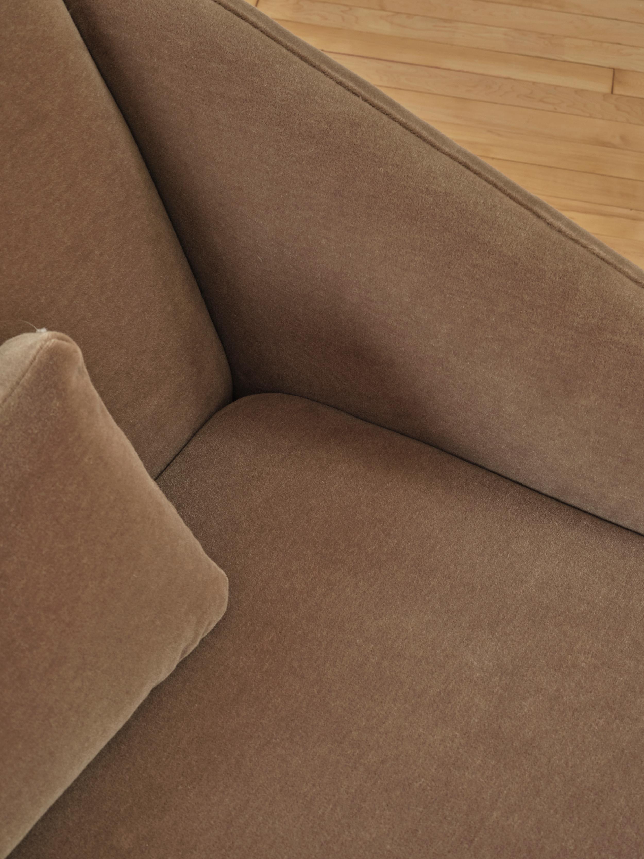 Dreisitzer-Sofa (ML-90) von Illum Wikkelso für Mikael Laursen (Mohairwolle) im Angebot