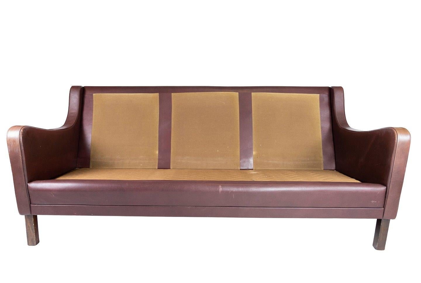 3. Sitzer-Sofa aus rot-braunem Leder von Stouby Furniture aus den 1960er Jahren (Dänisch) im Angebot