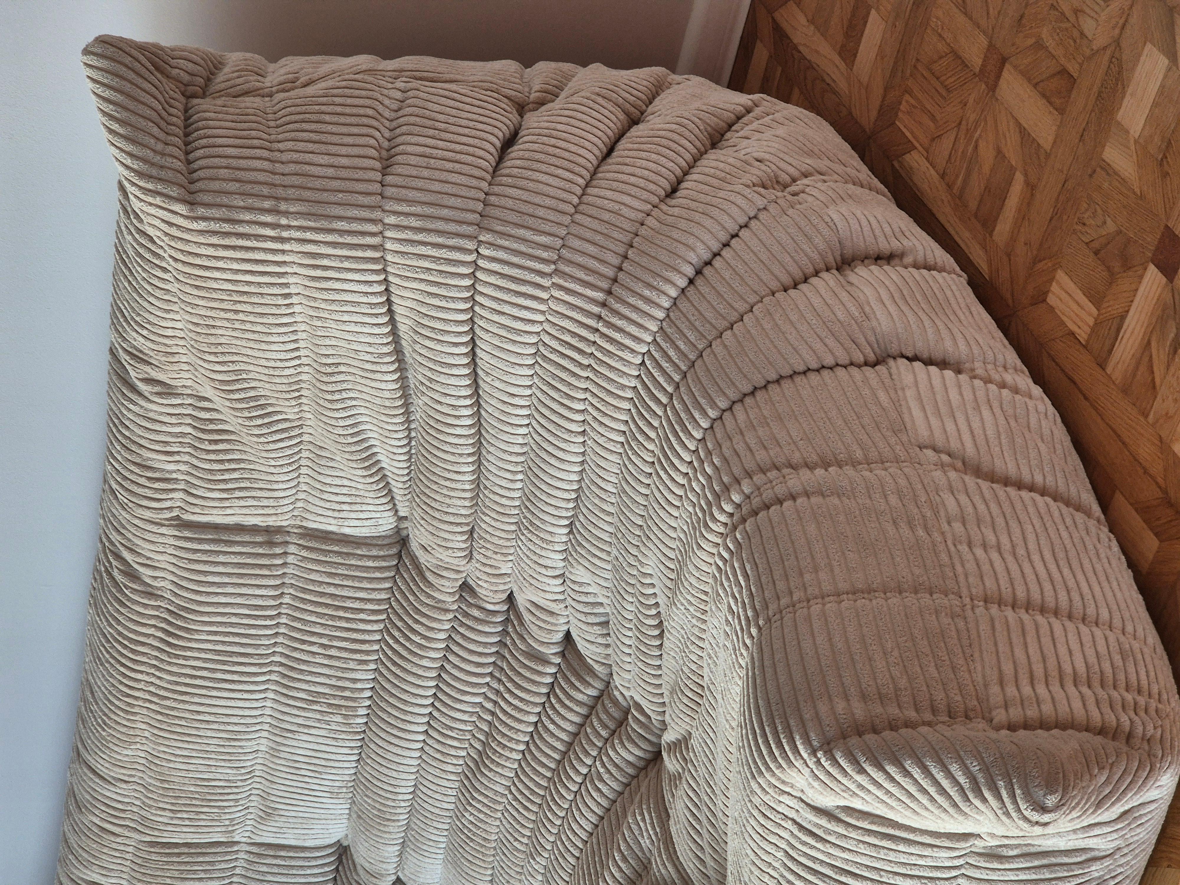 Three-Seater Togo Sofa by Michel Ducaroy for Ligne Roset For Sale 2