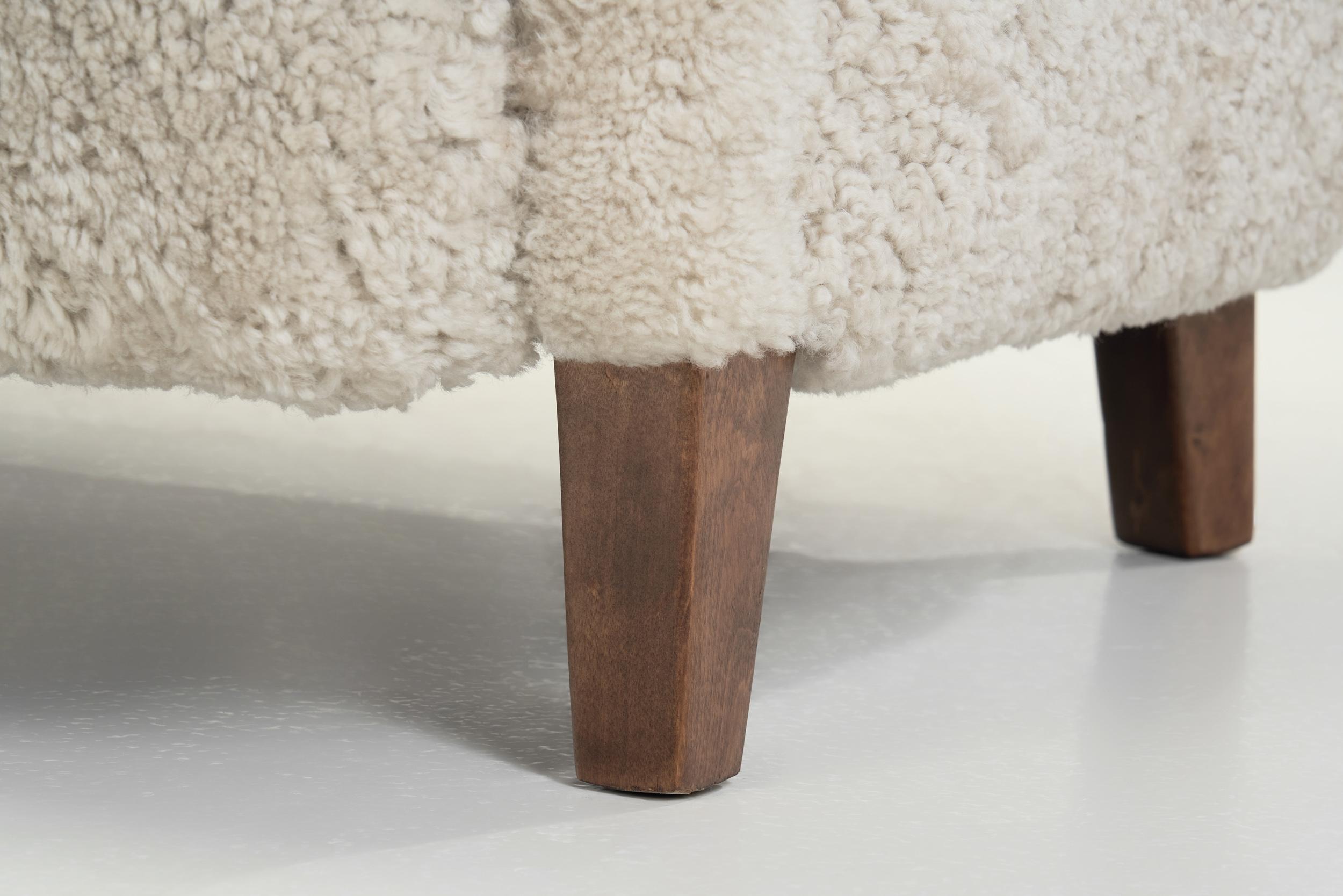 Three-Seater Upholstered Sofa, Denmark ca 1950s For Sale 7