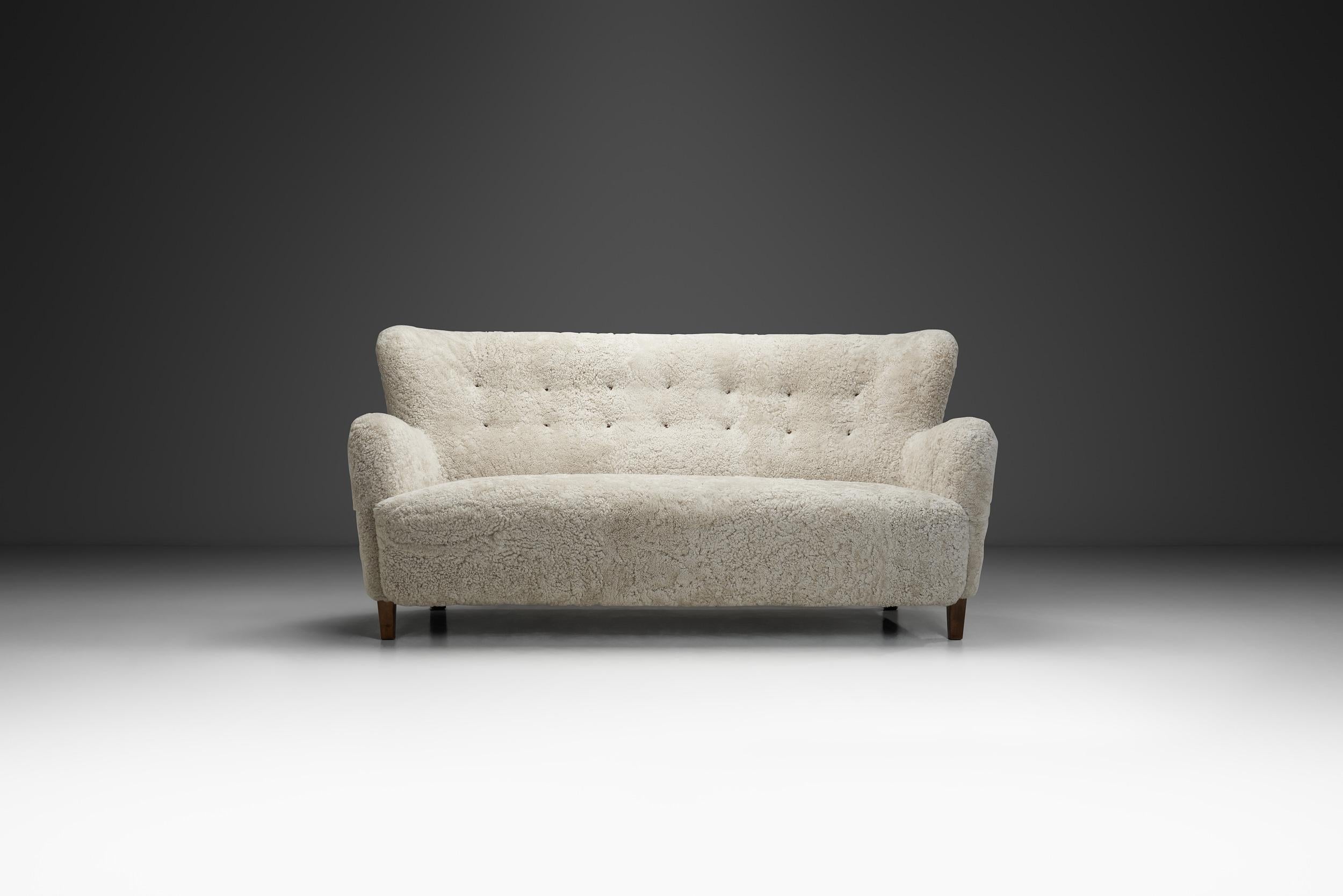 Mid-Century Modern Three-Seater Upholstered Sofa, Denmark ca 1950s For Sale