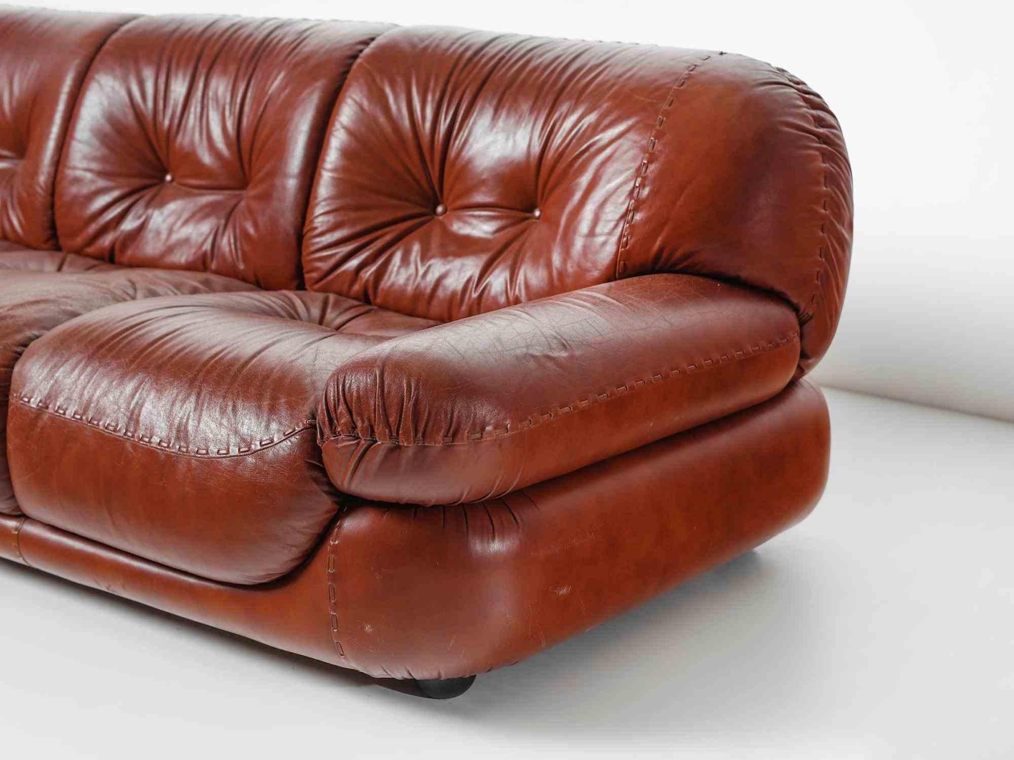 Sofa modèle Sapporo de Mario Marenco pour Mobilgirgi, 1970 Bon état - En vente à Roma, IT
