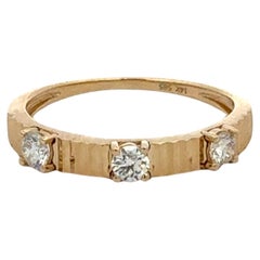 Three Section Diamond Fluted Band Ring 0.30 Carats 14KT Yellow Gold 1.6 Grams