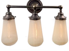 Apliques de lágrima de cristal de vaselina con tres pantallas