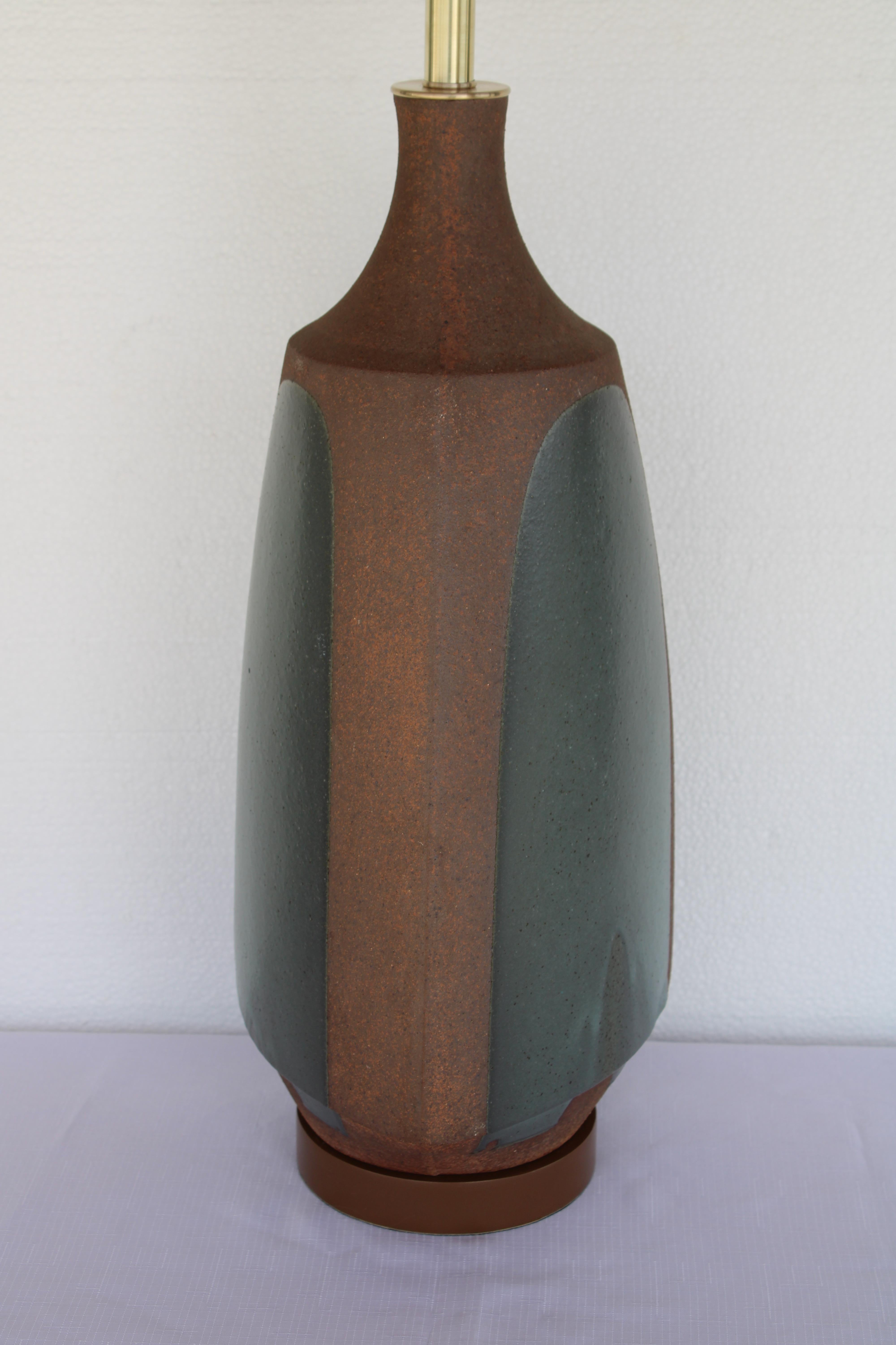 American Three Sided Stoneware Lamp by David Cressey For Sale