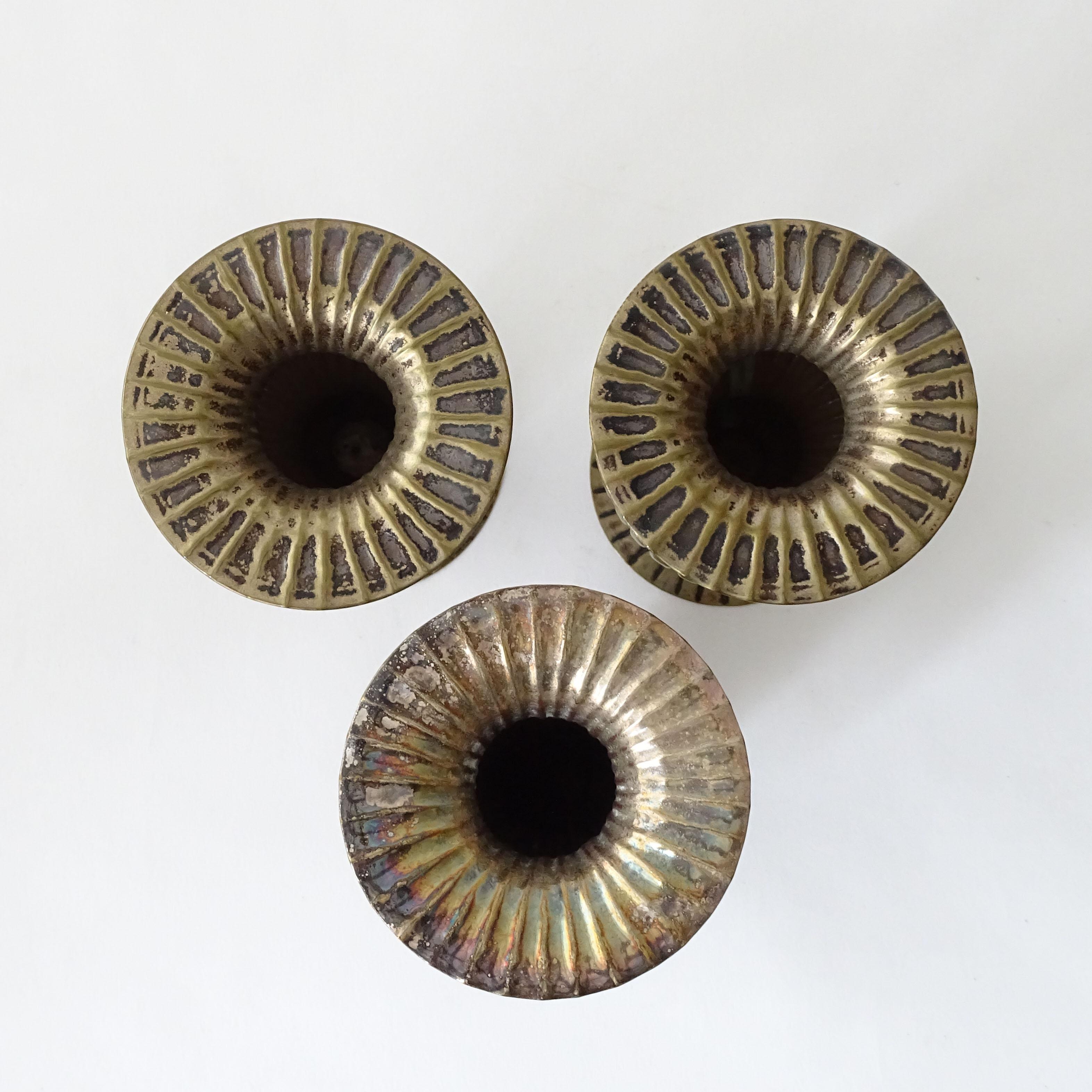 italien Trois petits vases Soliflores anciens en métal argenté, Italie, années 1920 en vente