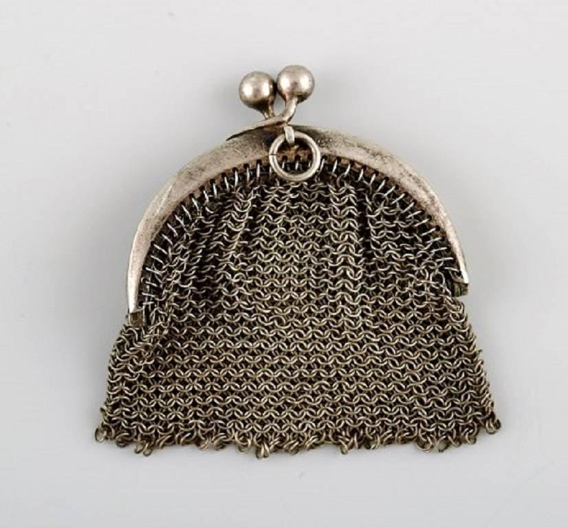 Three Small Ladies Silver Purses, circa 1900, Knitted Bag In Good Condition For Sale In Copenhagen, DK