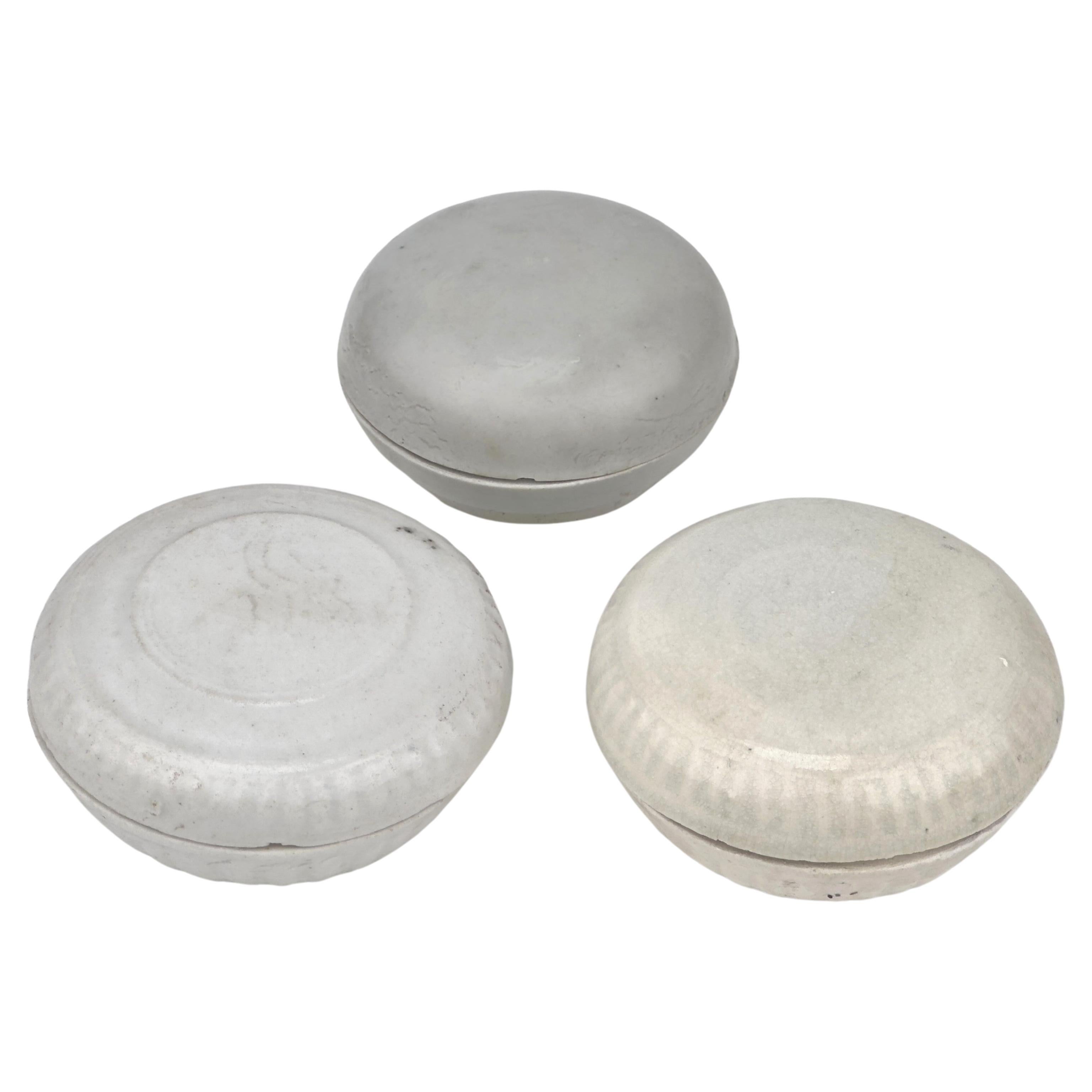 Three Small White-glazed Circular Boxes and Coveres, Qing Dynasty, Kangxi Era, C For Sale