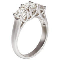 Three Solitare Round Diamond 1.69 ct 18k White Gold Ring Size 52