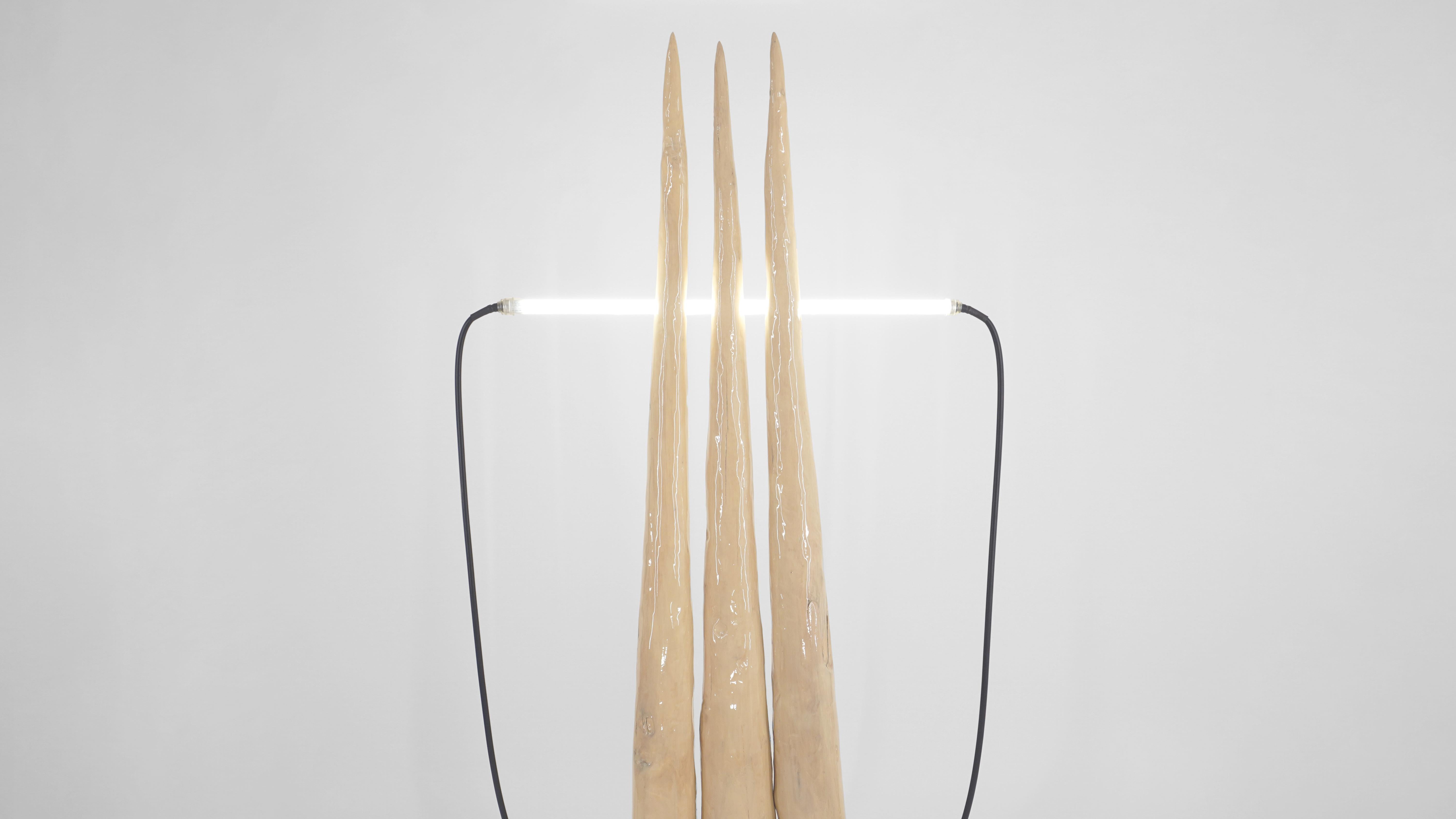 Three Spike Light by Henry D'ath In New Condition For Sale In Geneve, CH
