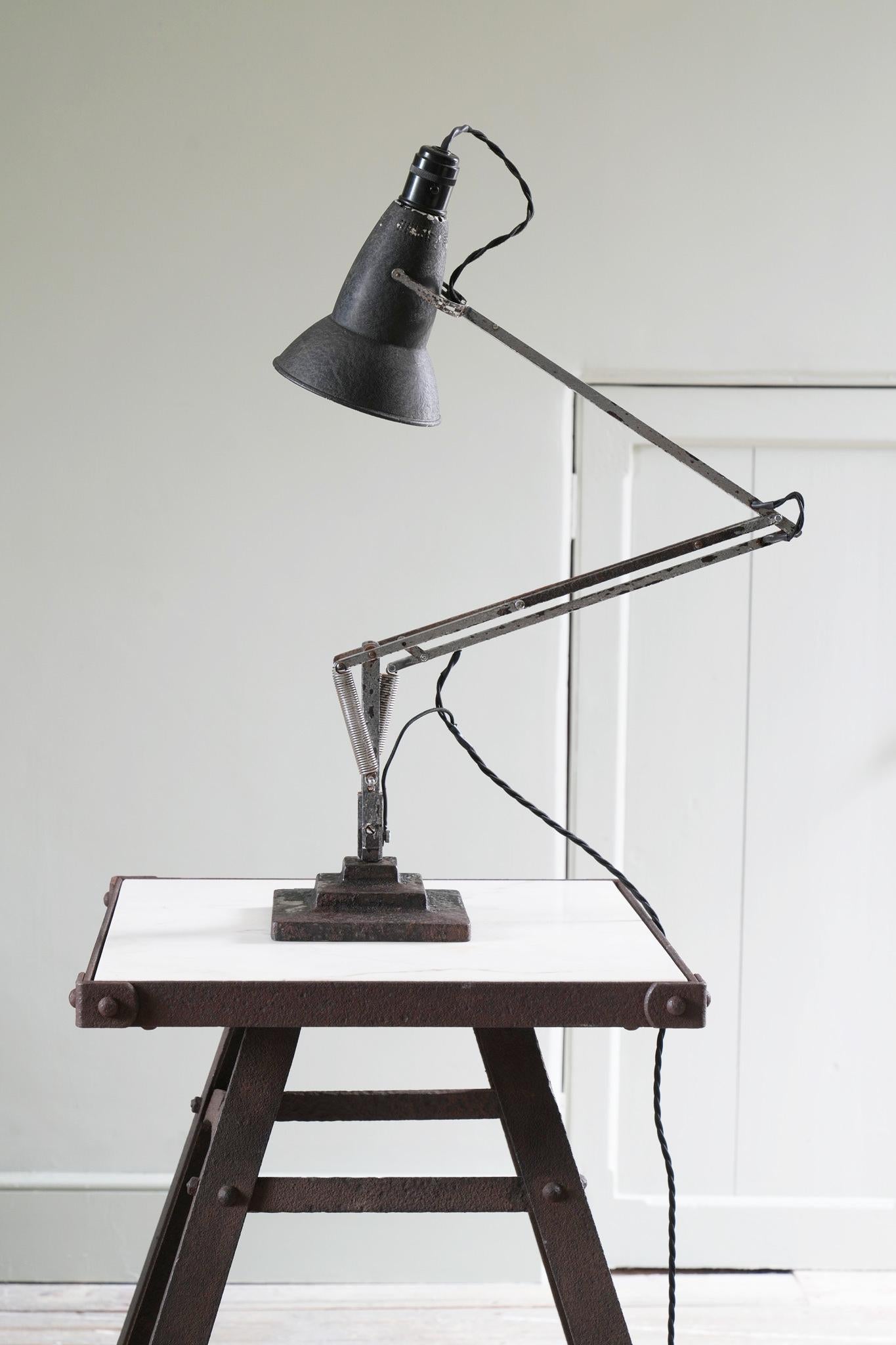 Three Step Anglepoise In Good Condition In Conwy, GB