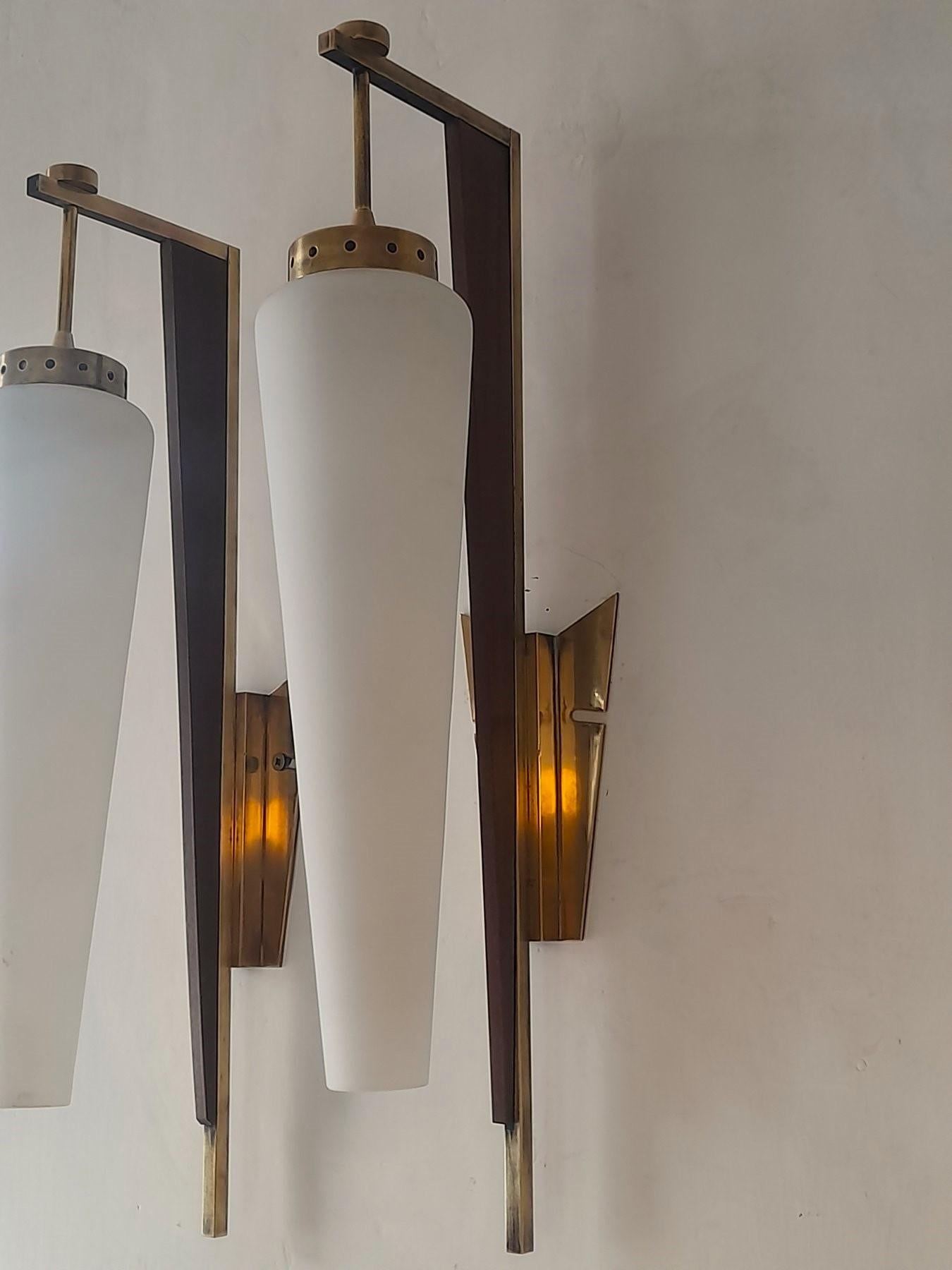 Three Stilnovo Sconces Wall Lights Brass Satin Glass Wood Accents, Italy, 1950s For Sale 1