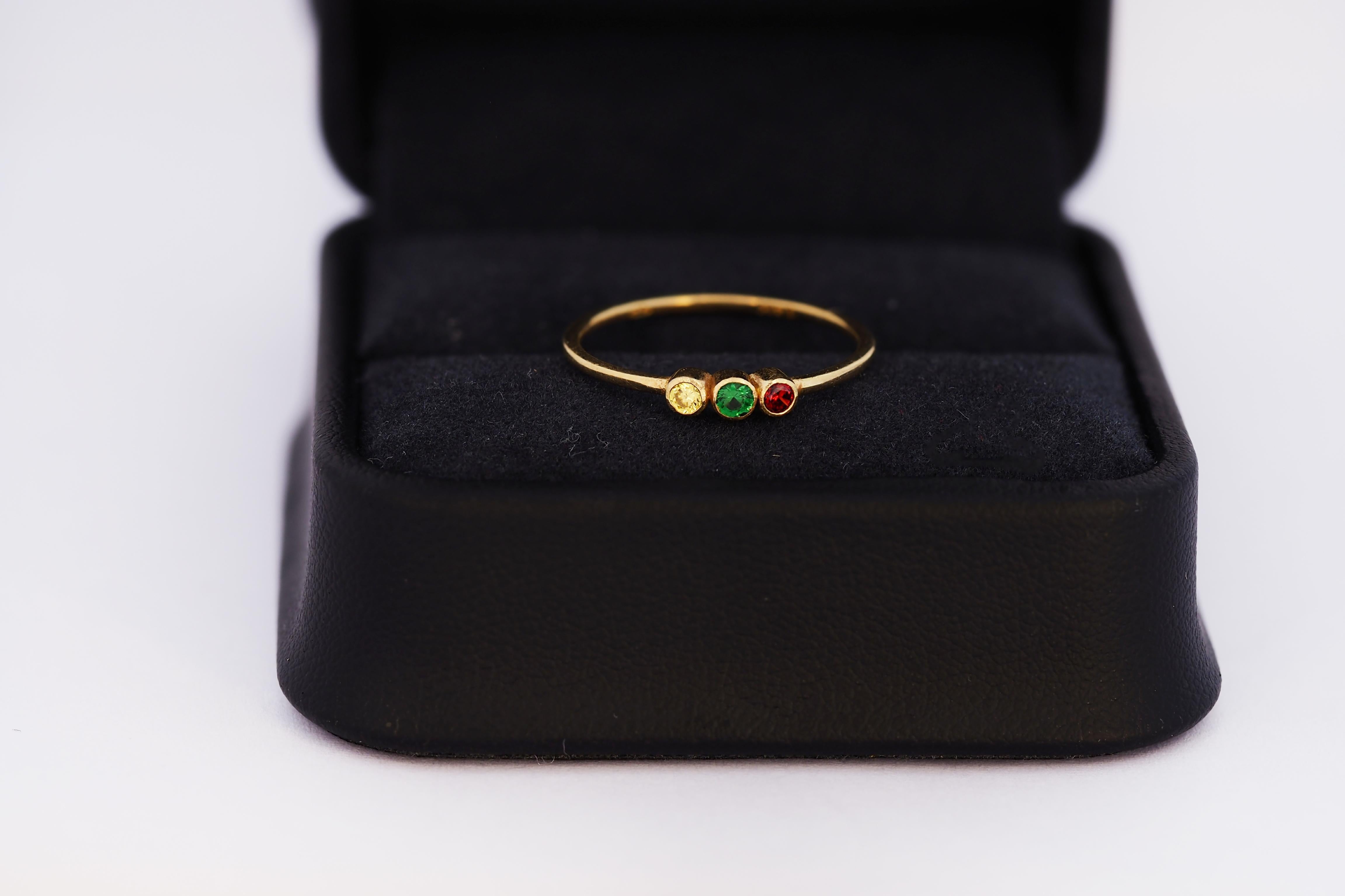 For Sale:  Three Stone 14k gold ring 5