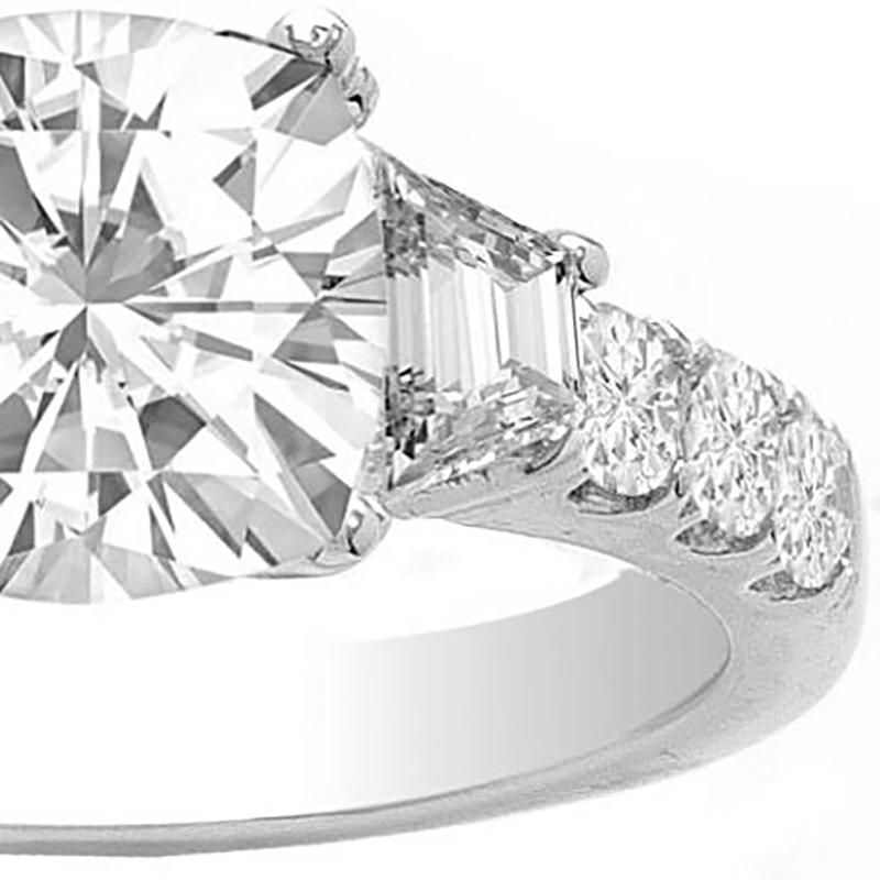 Modern Three Stone 14k White Gold Diamond Ring 3.55 CTW For Sale
