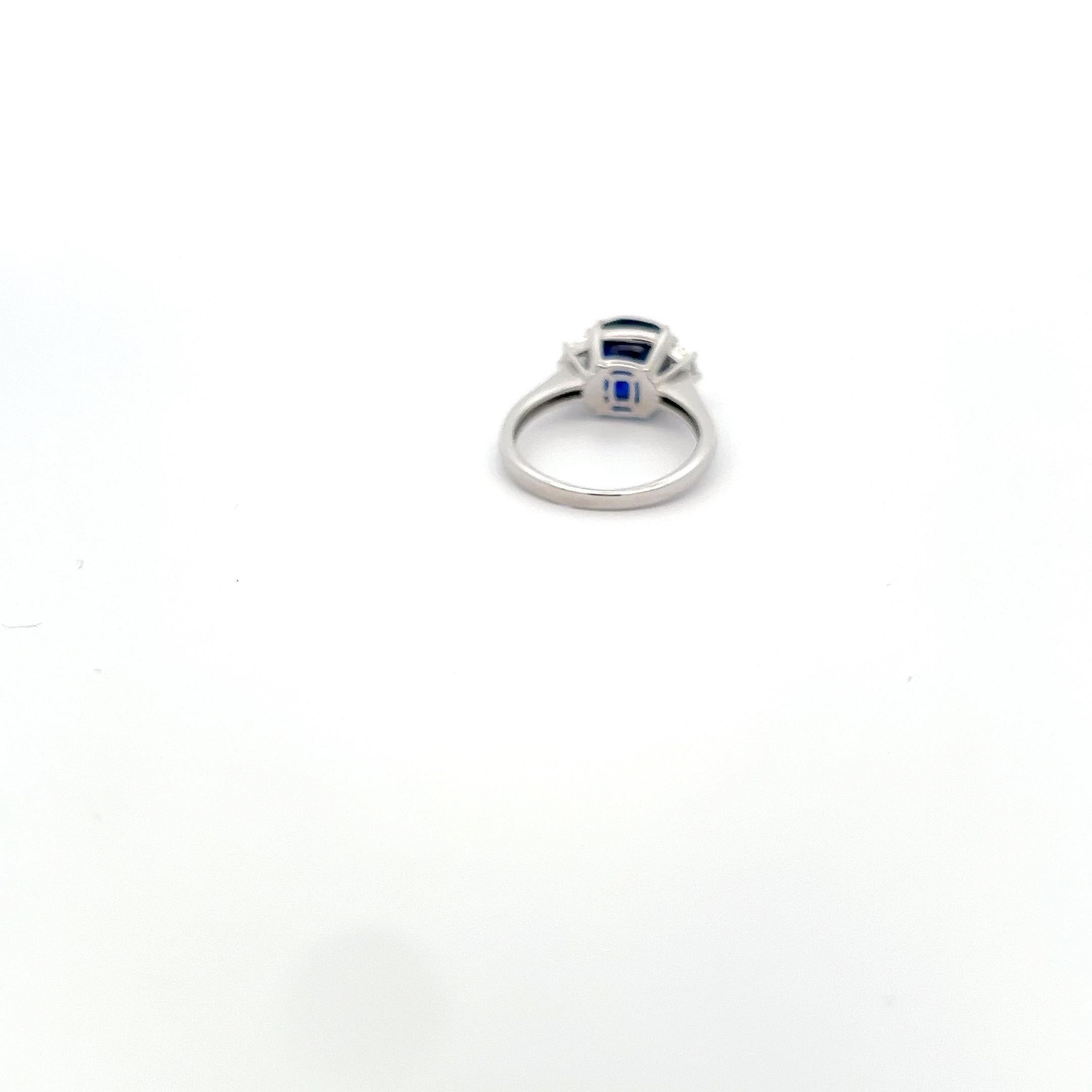 4ct sapphire ring