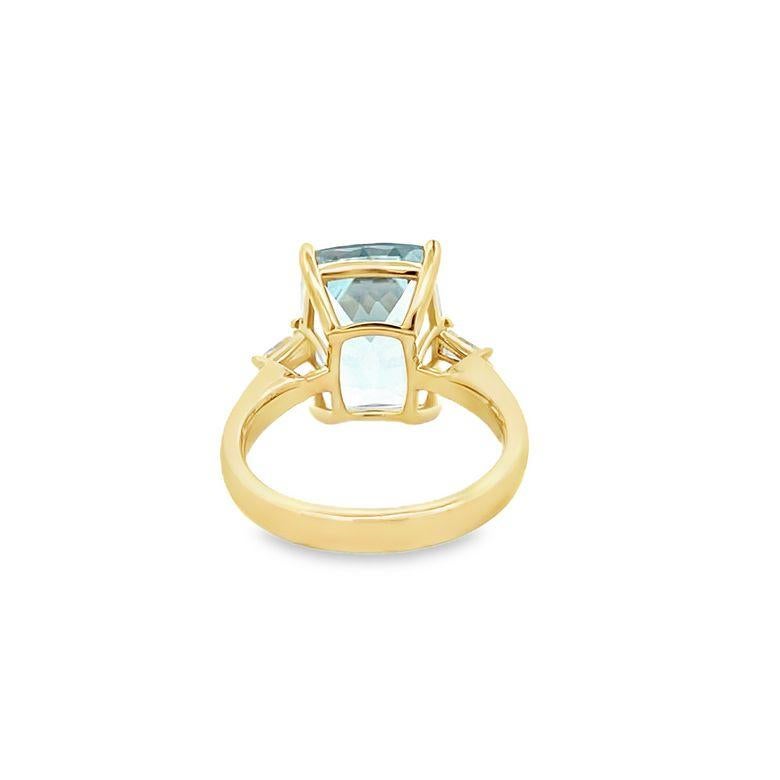 Baguette Cut Three Stone Aquamarine 6.75CT & Baguette 0.20CT Diamond Ring in 14k Yellow Gold For Sale
