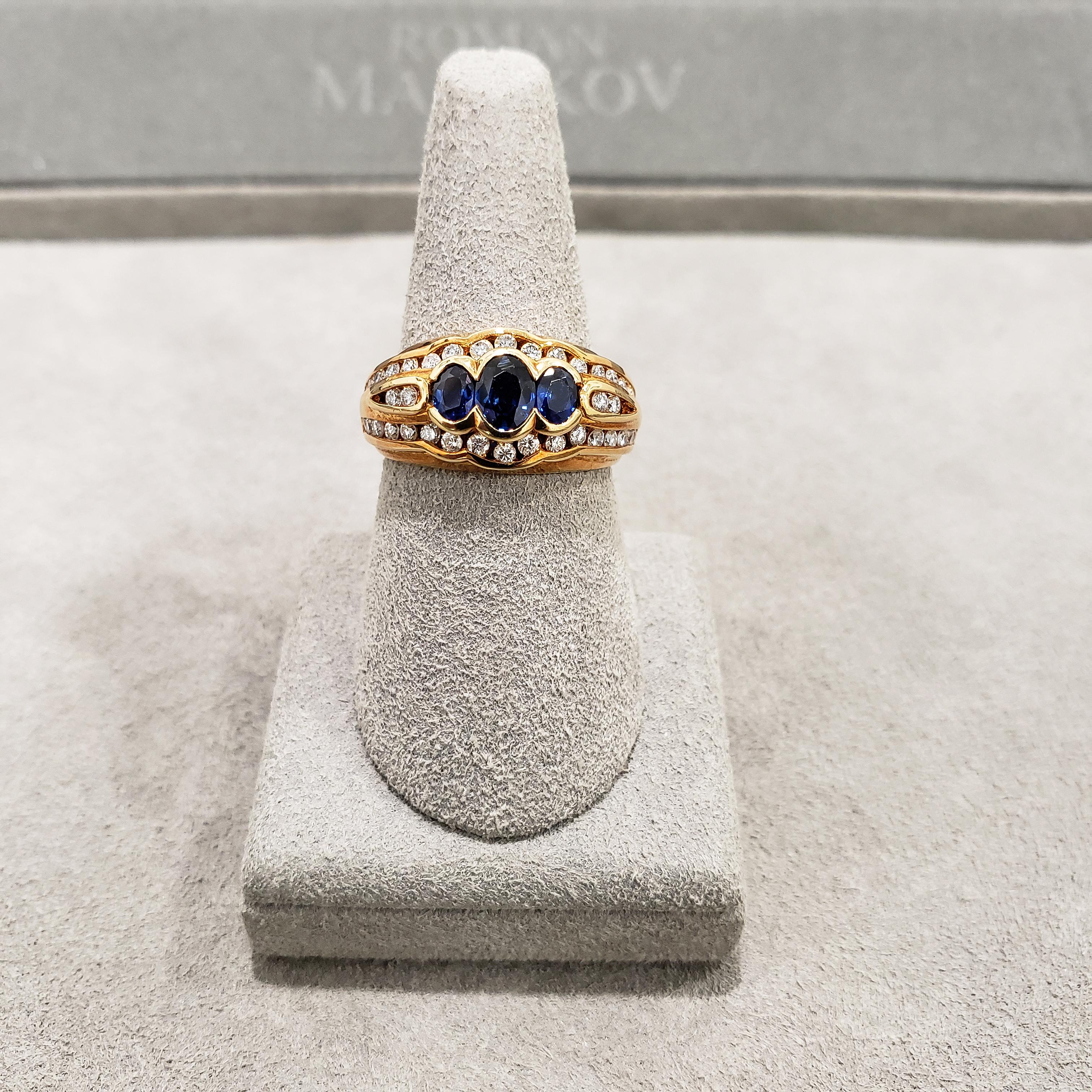 Women's or Men's Three-Stone Blue Sapphire and Diamond Fashion Ring For Sale