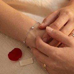 Bracciale a tre pietre 925 Sterling Siver Bracciale a catena con moissanite Regalo per le donne