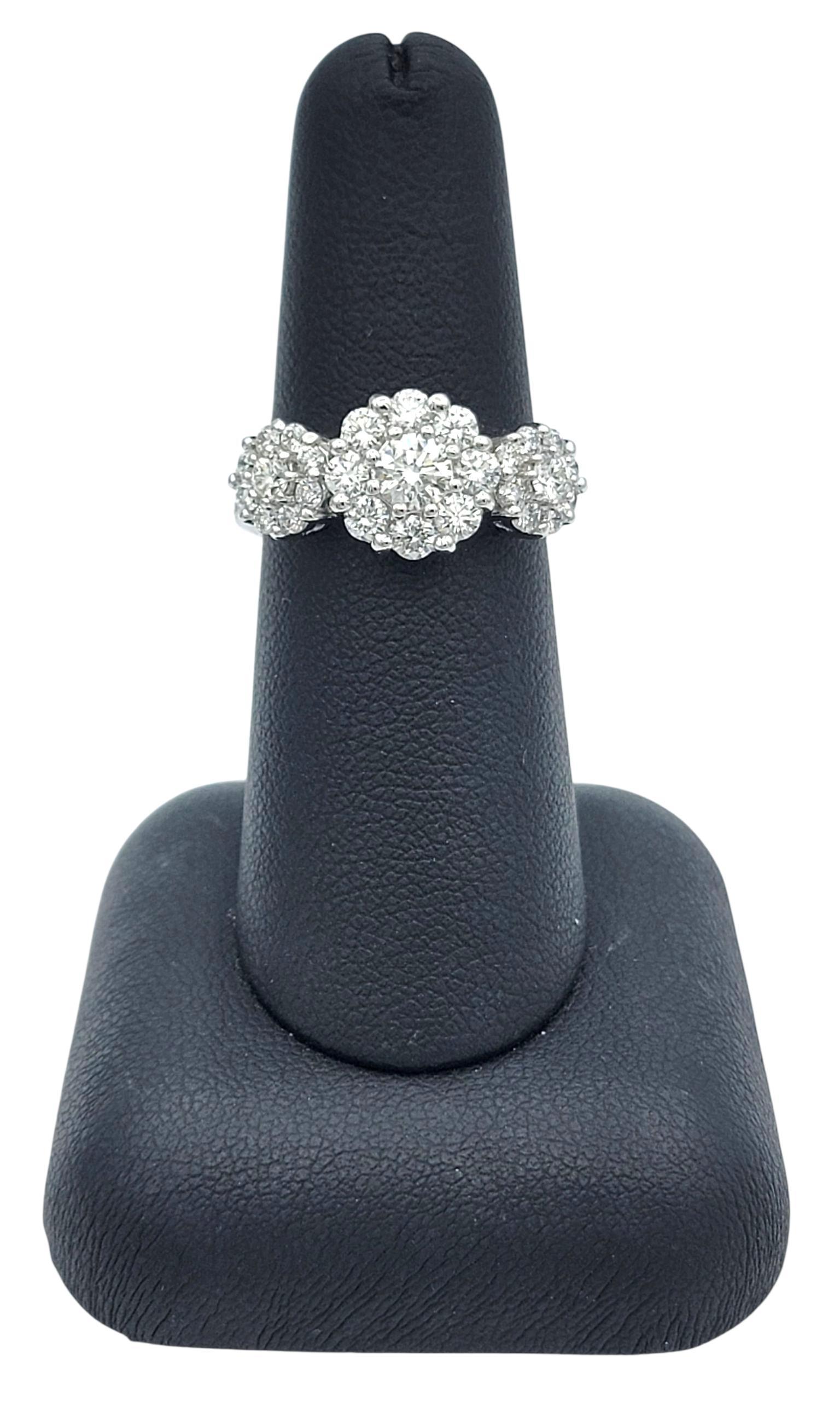 Three Stone Cluster Style Diamond Halo Split Shank Ring in 18 Karat White Gold en vente 4
