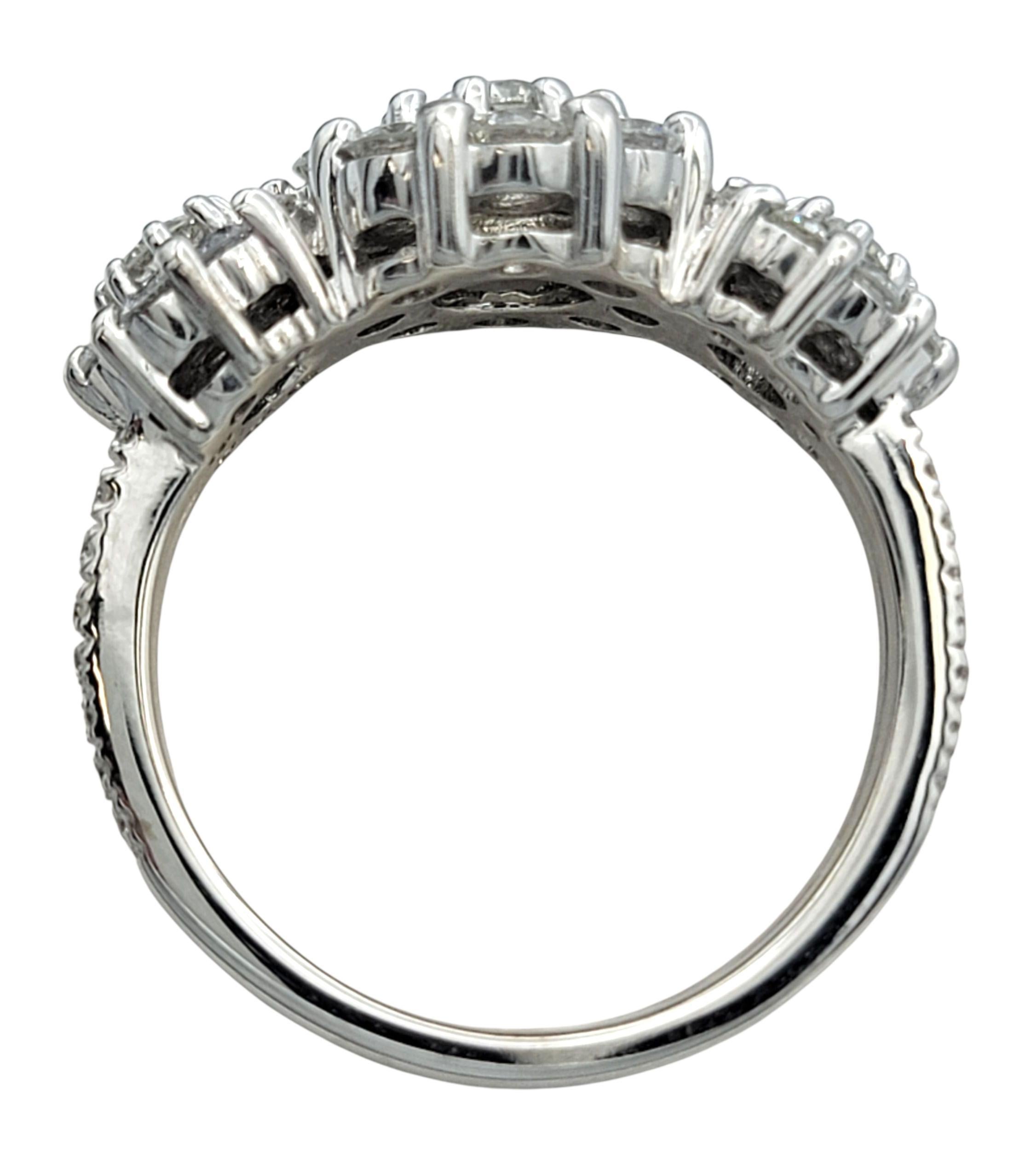 Three Stone Cluster Style Diamond Halo Split Shank Ring in 18 Karat White Gold Excellent état - En vente à Scottsdale, AZ