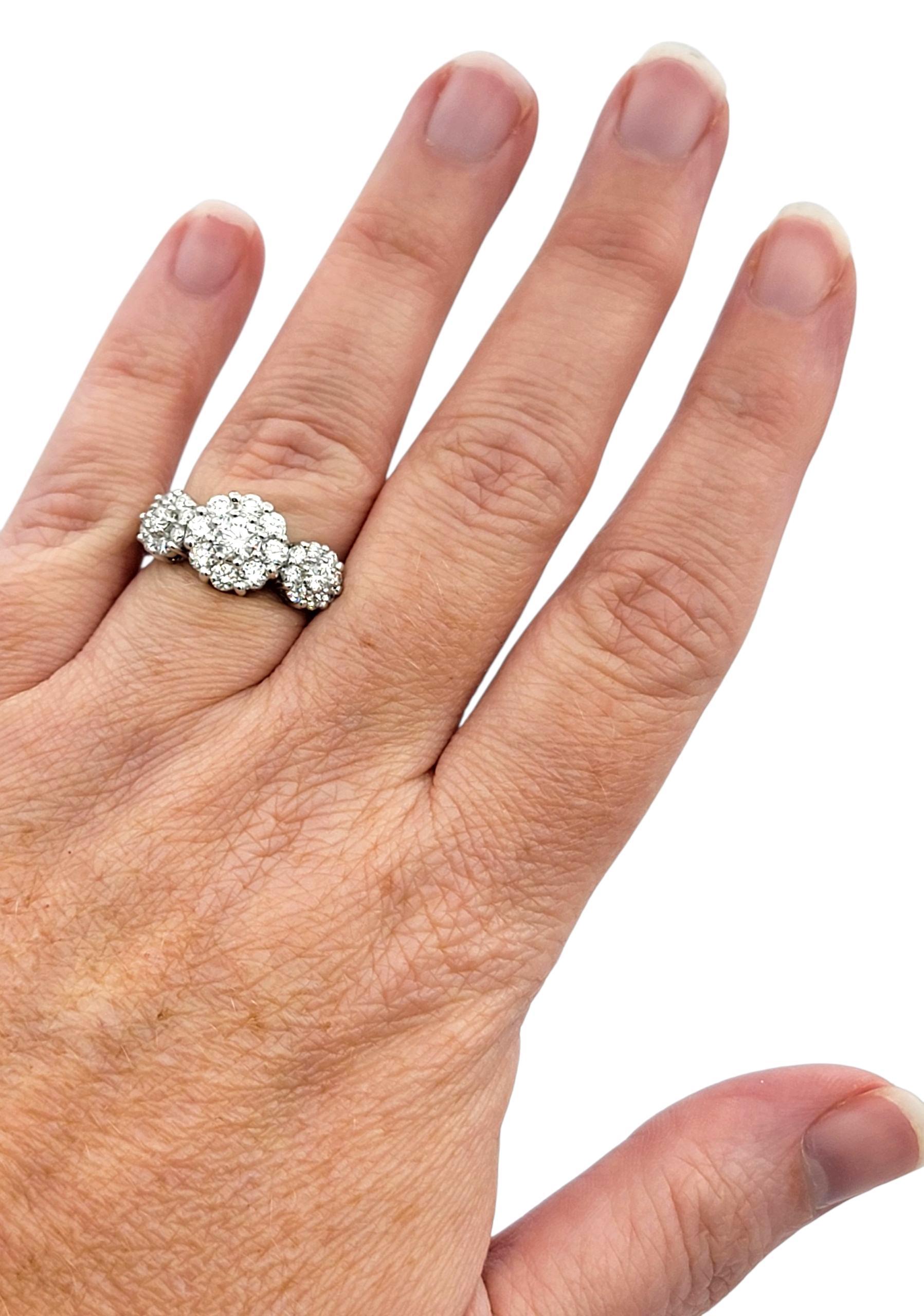 Three Stone Cluster Style Diamond Halo Split Shank Ring in 18 Karat White Gold en vente 2