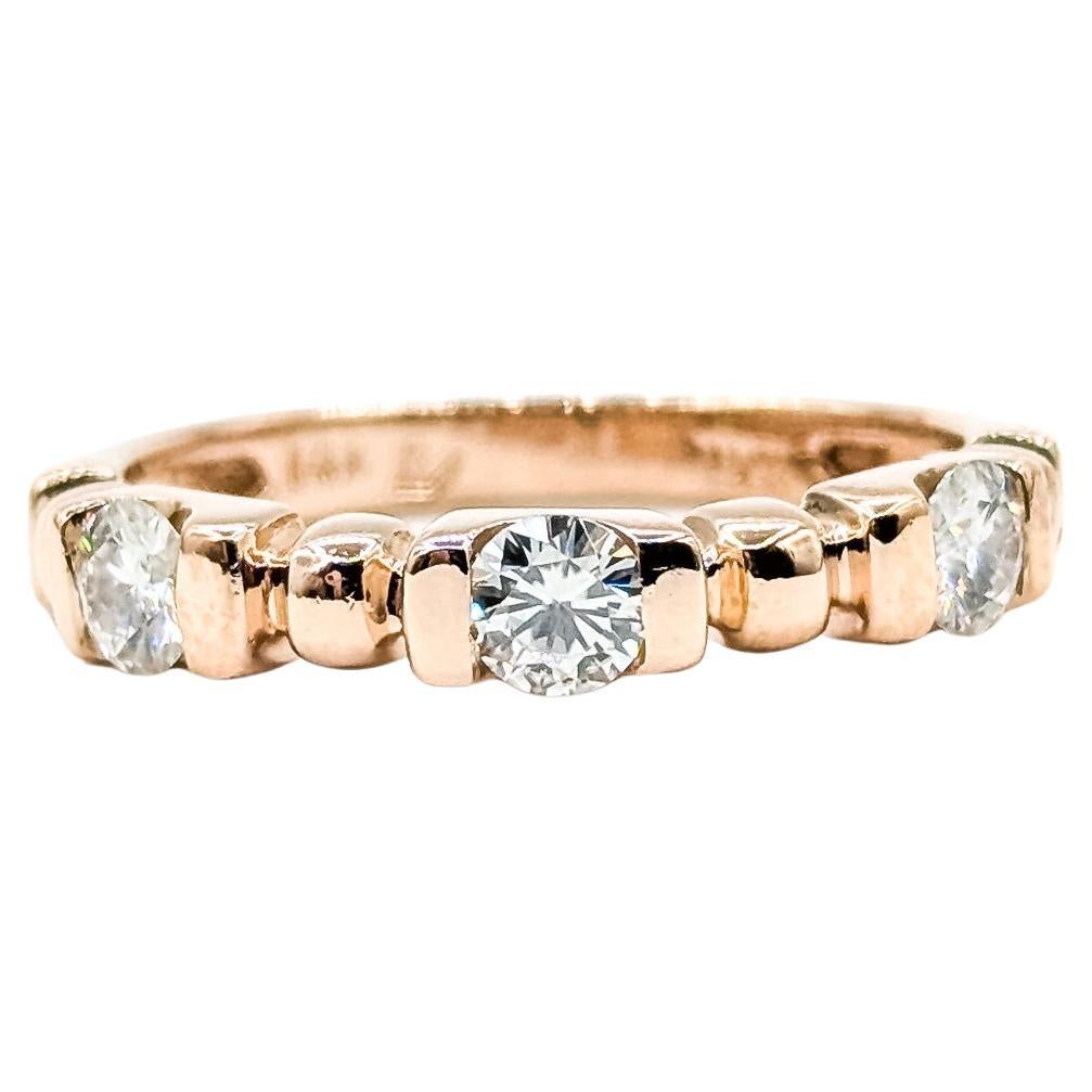 Bague à trois pierres en zircon cubique en or rose 14k
