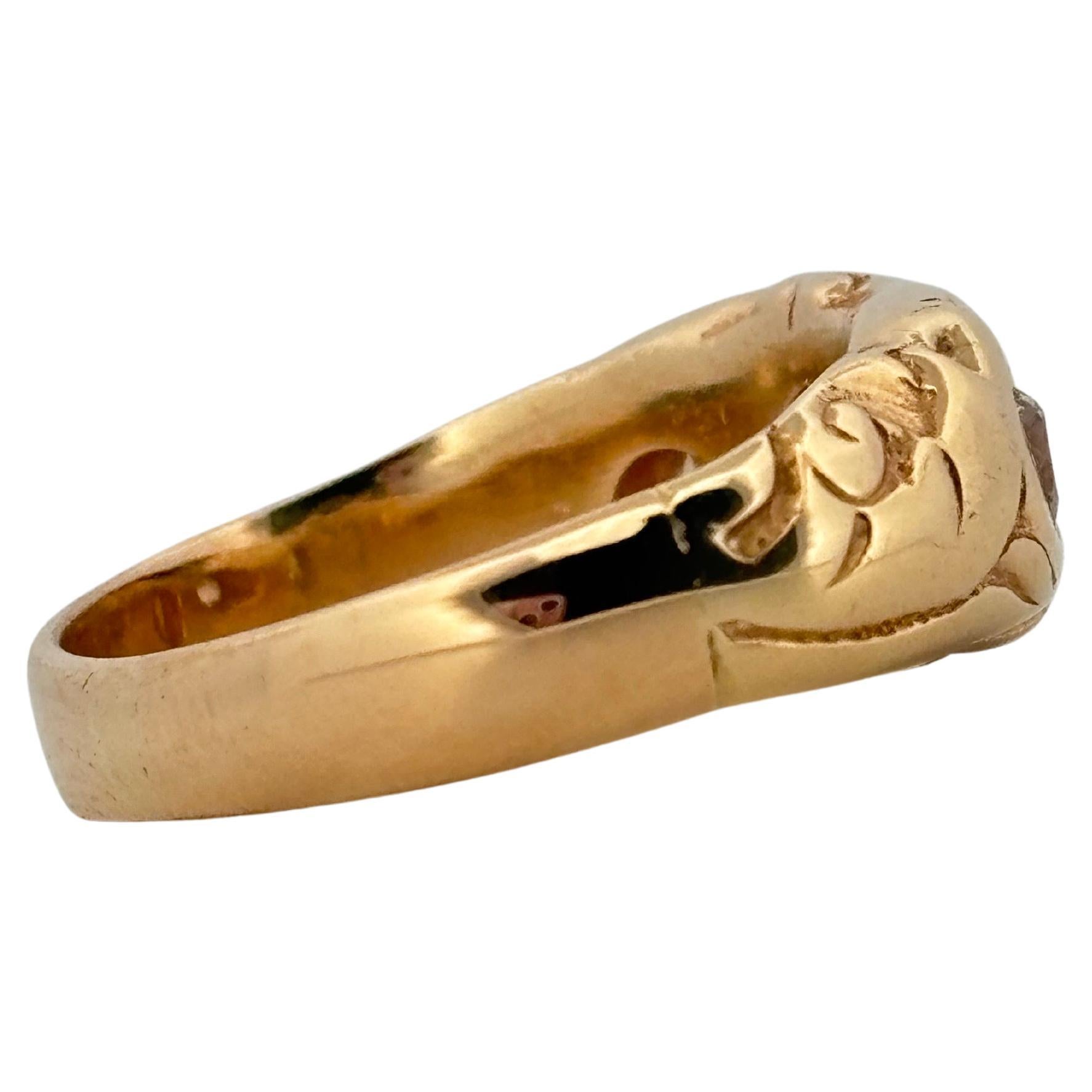 Drei Stein Diamant 0,66ctw 14K Gelbgold Band Ring im Angebot 2