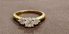 Three-Stone Diamond 1.0 Carat Traditional Ring/Band 14 Karat Yellow Gold