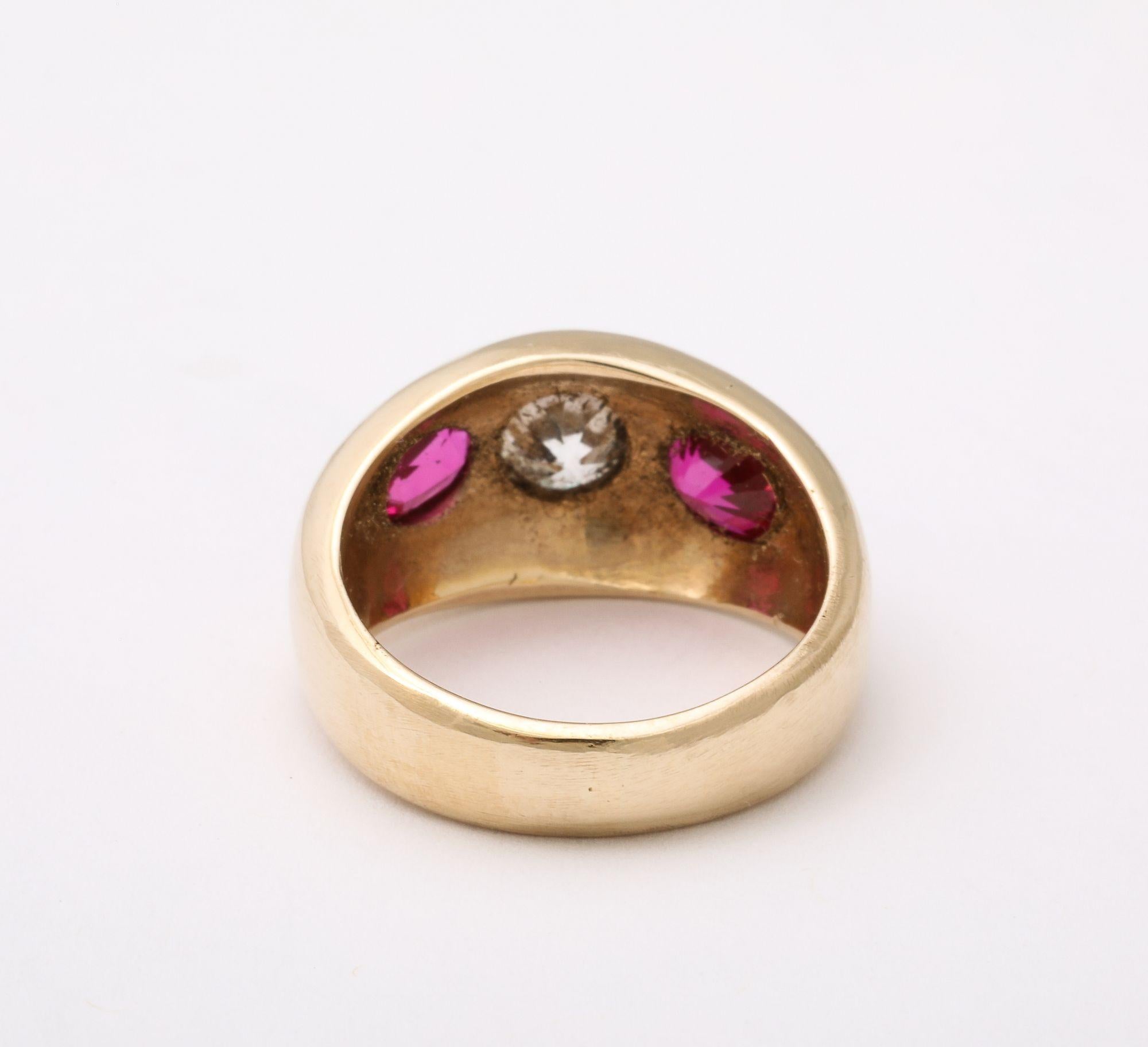Three Stone Diamond and Natural Ruby Gold Ring For Sale 1