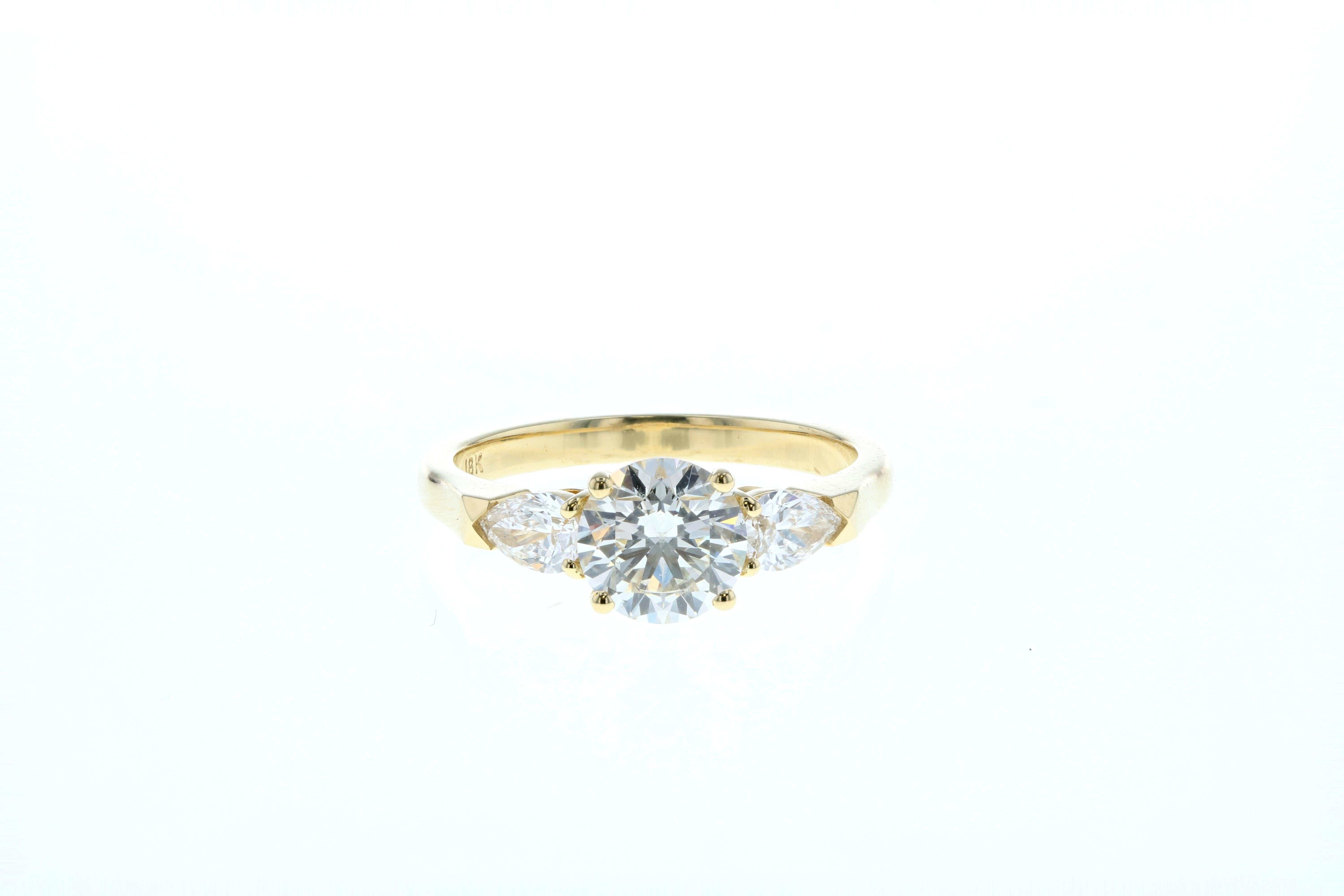 3 stone diamond engagement ring yellow gold