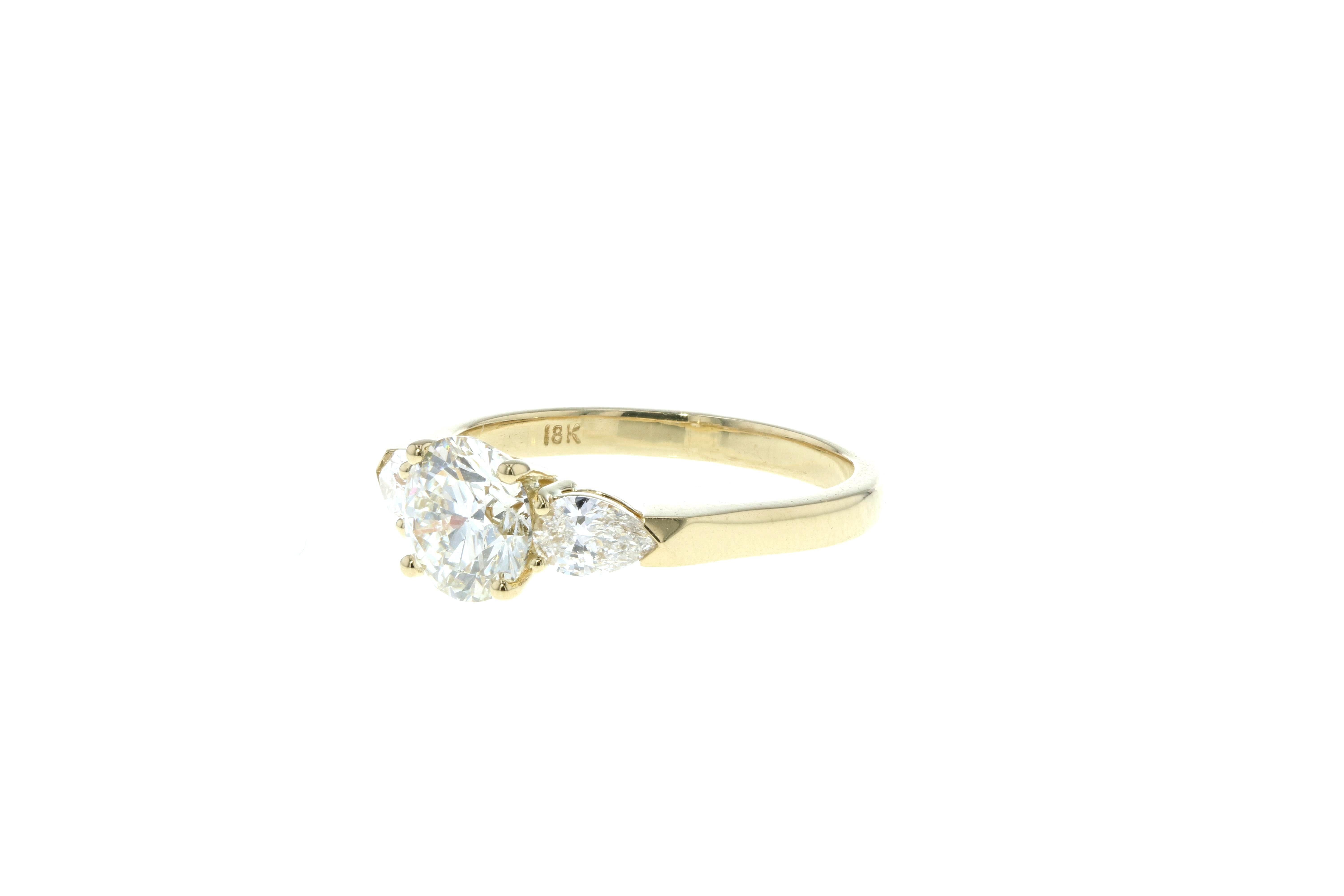 3 diamond engagement ring yellow gold