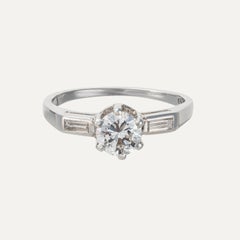 Three Stone Diamond Ring, 0.72 ct in 18kt White Gold Setting