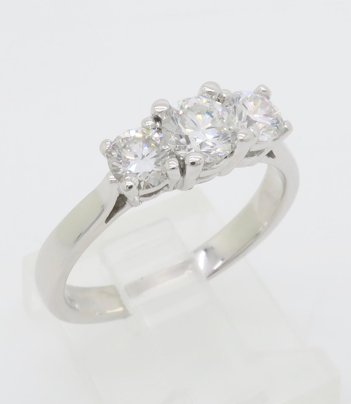Three Stone Diamond Ring 10